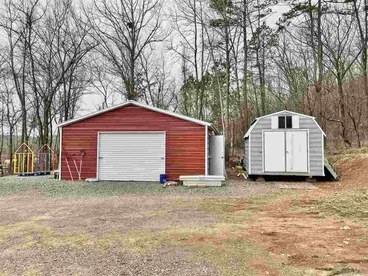 BEAVER LAKE ESTATES - Residential