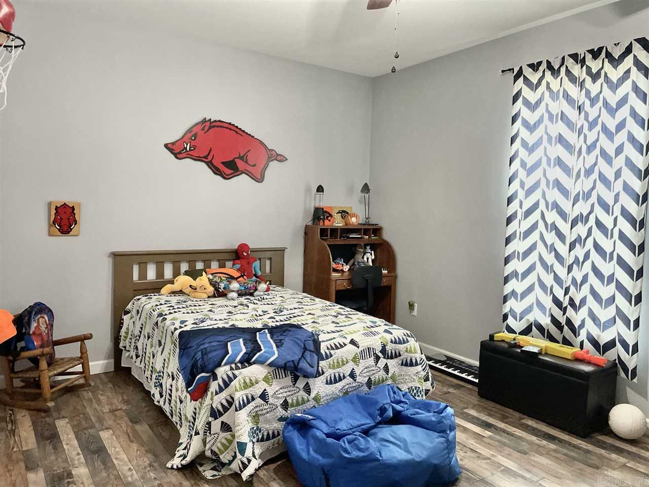 BEAVER LAKE ESTATES - Residential
