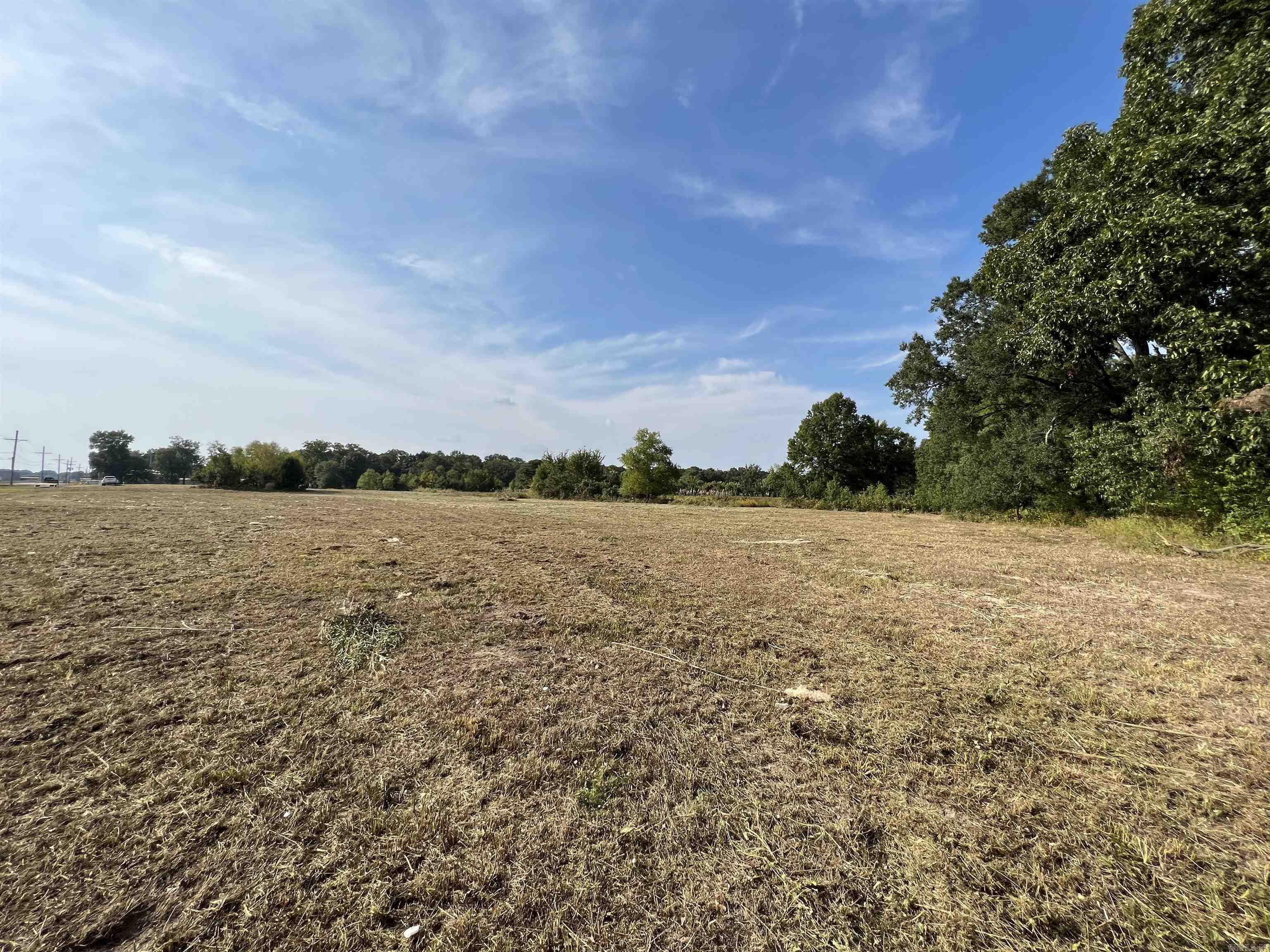 Searcy Outlots - Land