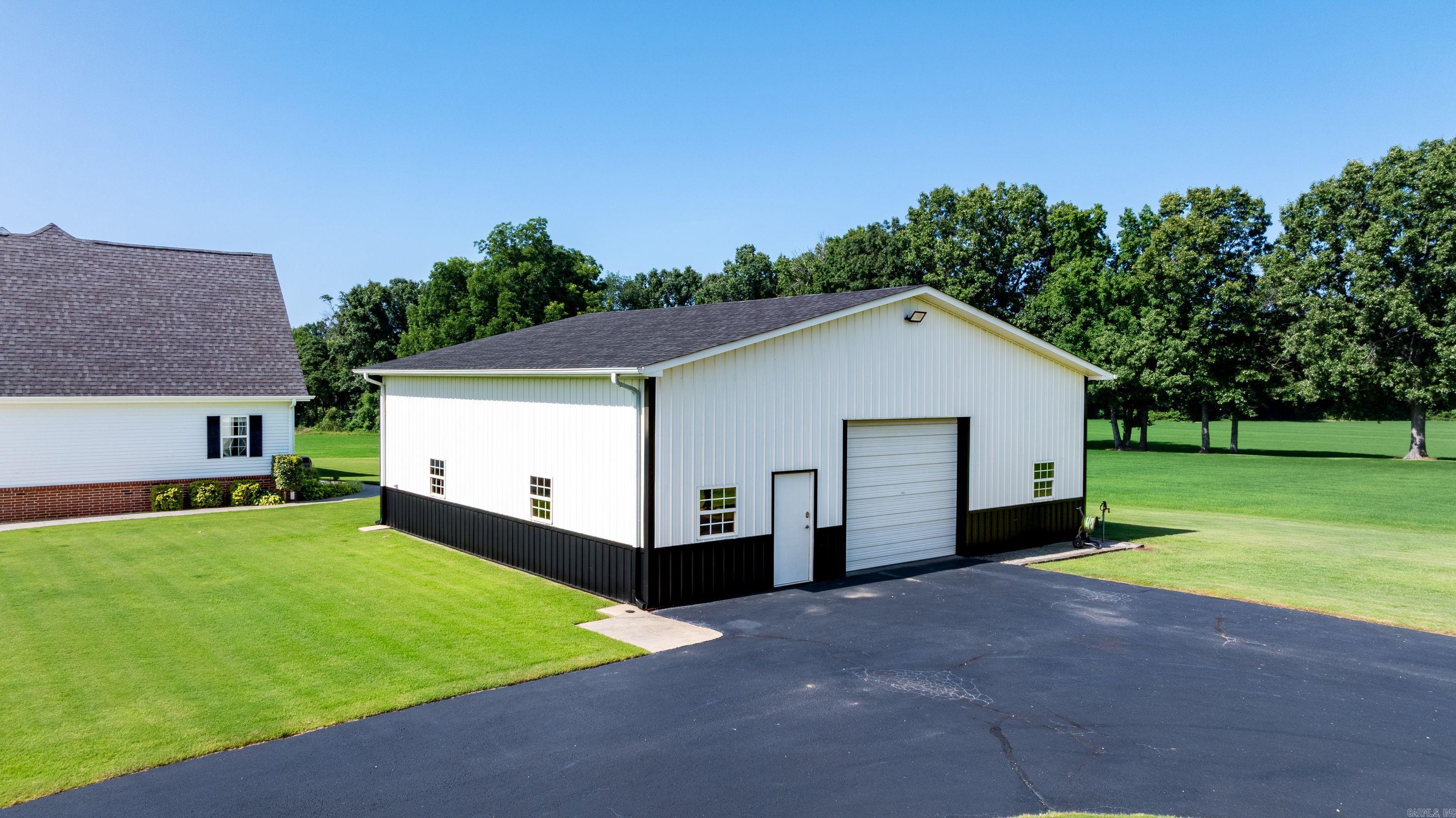 Metes & Bounds - Residential