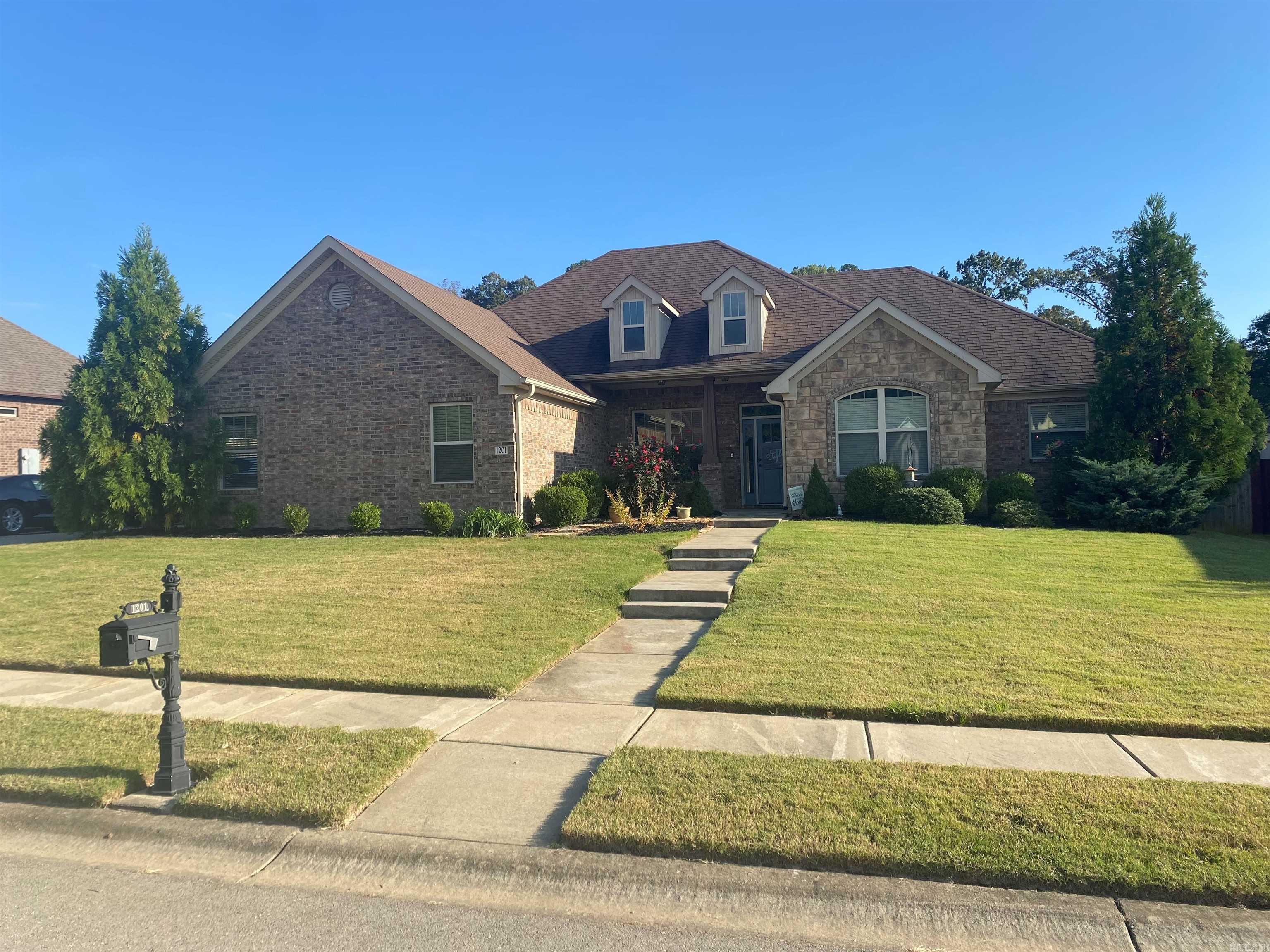 THE WOODLANDS - Residential