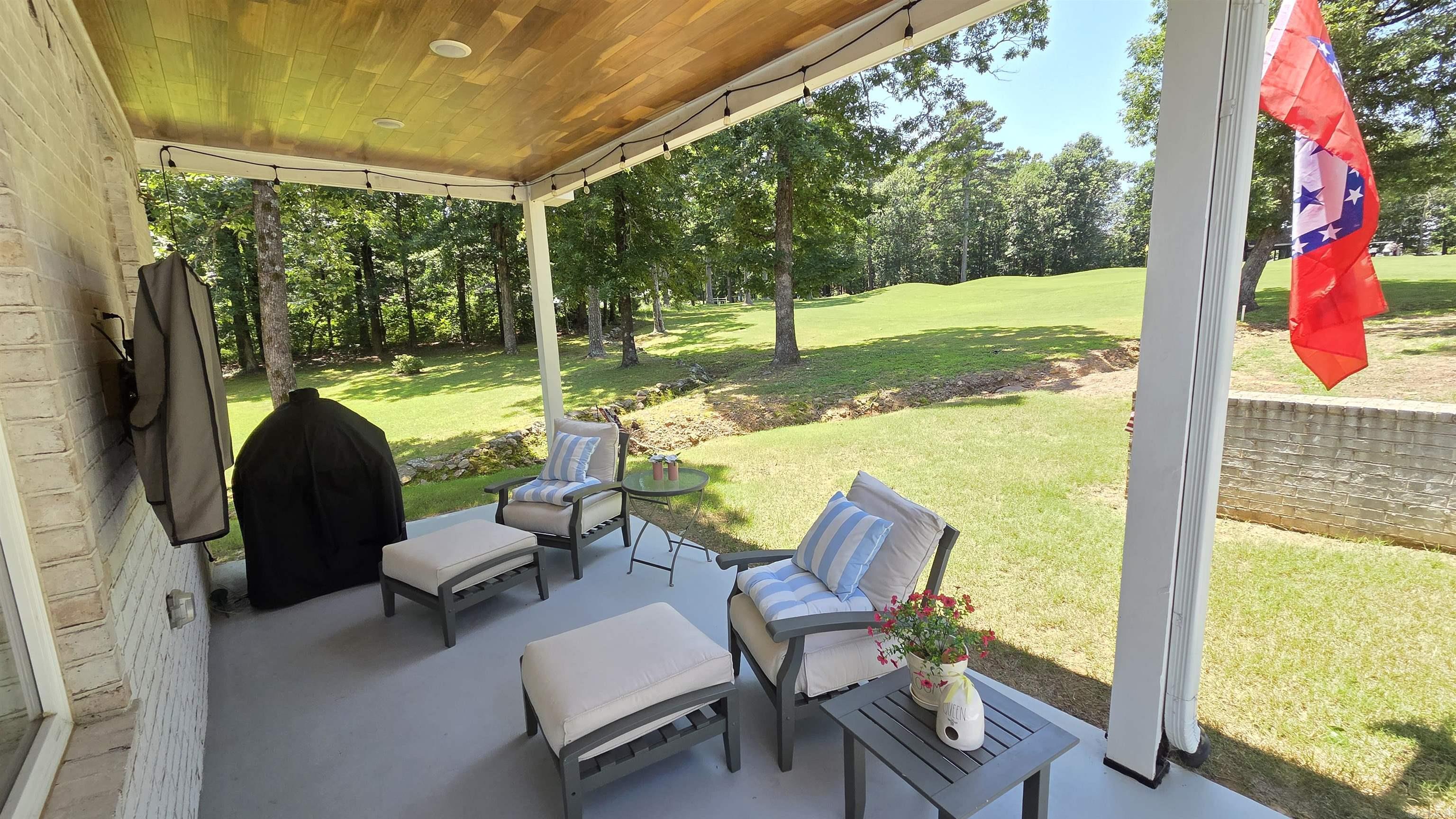 INDIAN HILLS - Residential