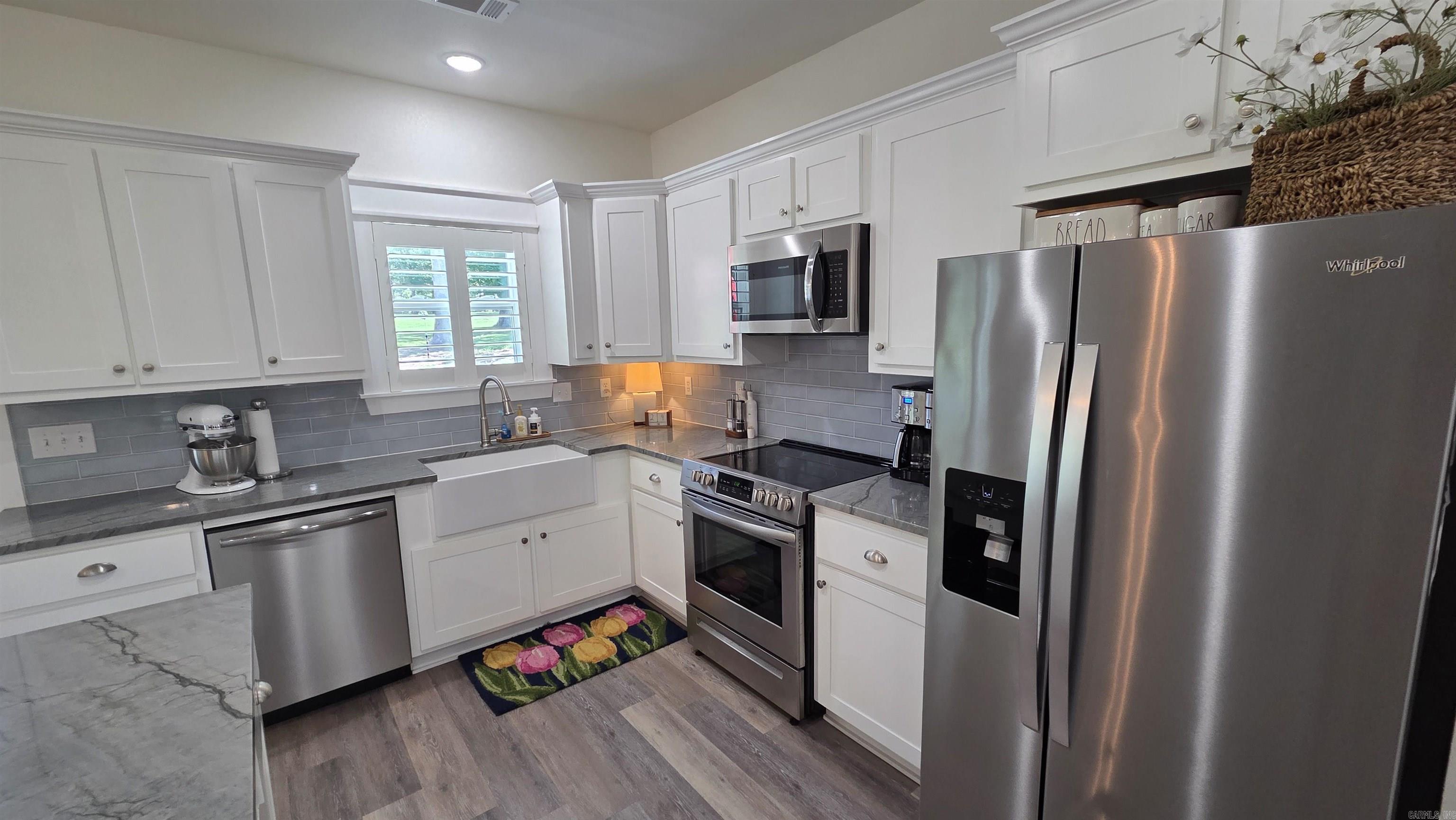 INDIAN HILLS - Residential
