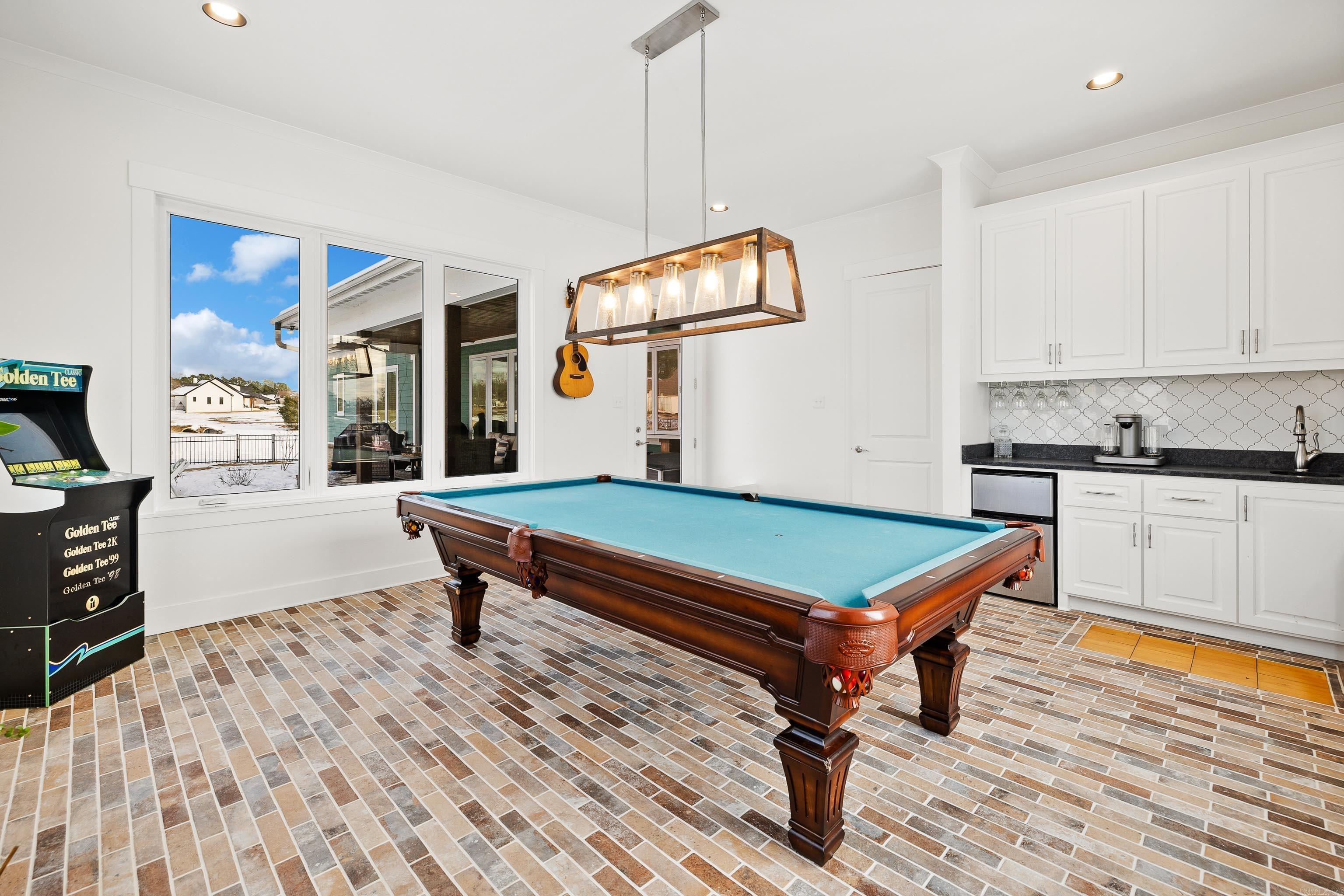 THE STABLES - Residential