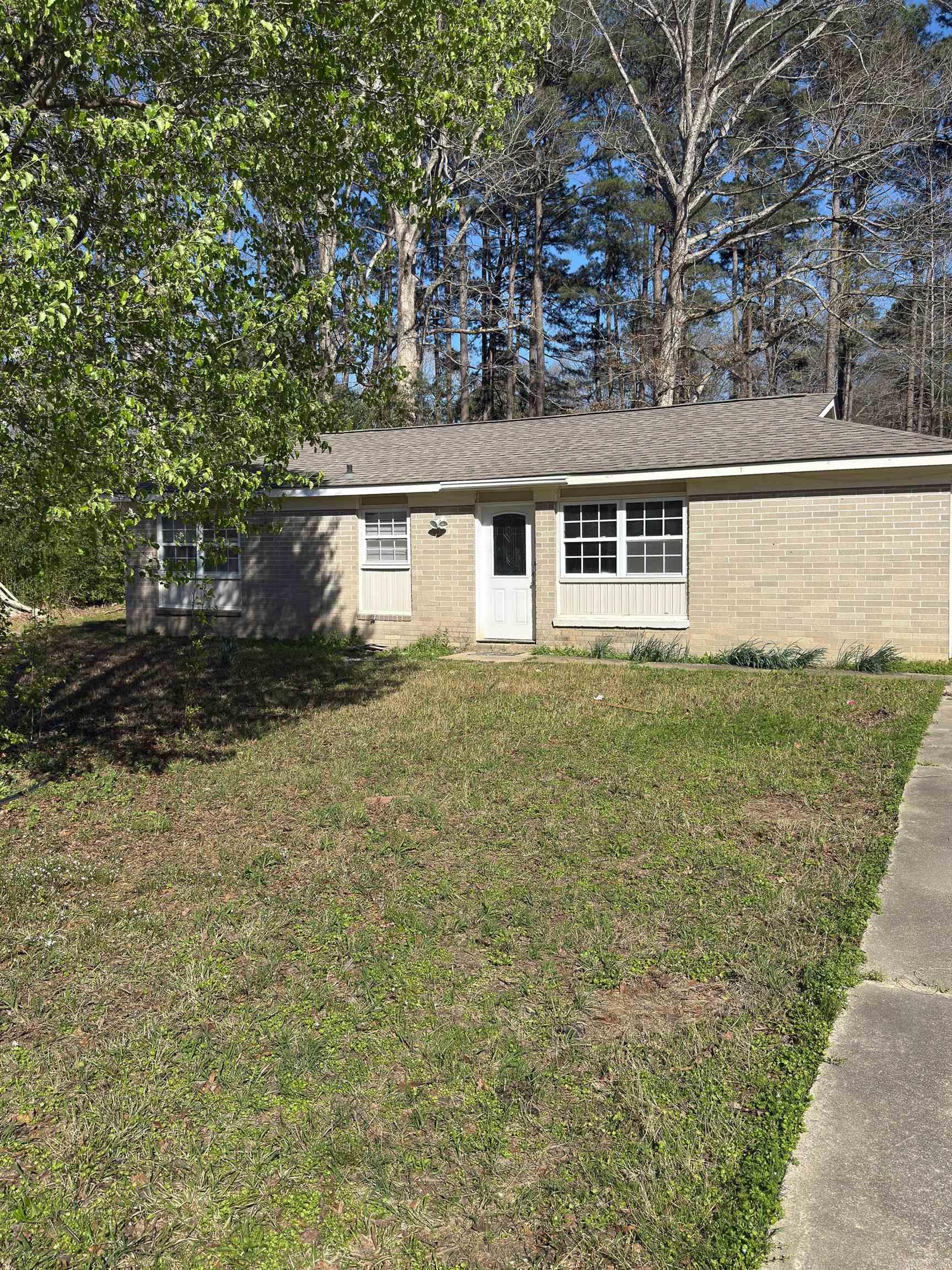 3 bed, 1 bath home on large lot. Being Sold AS-IS.