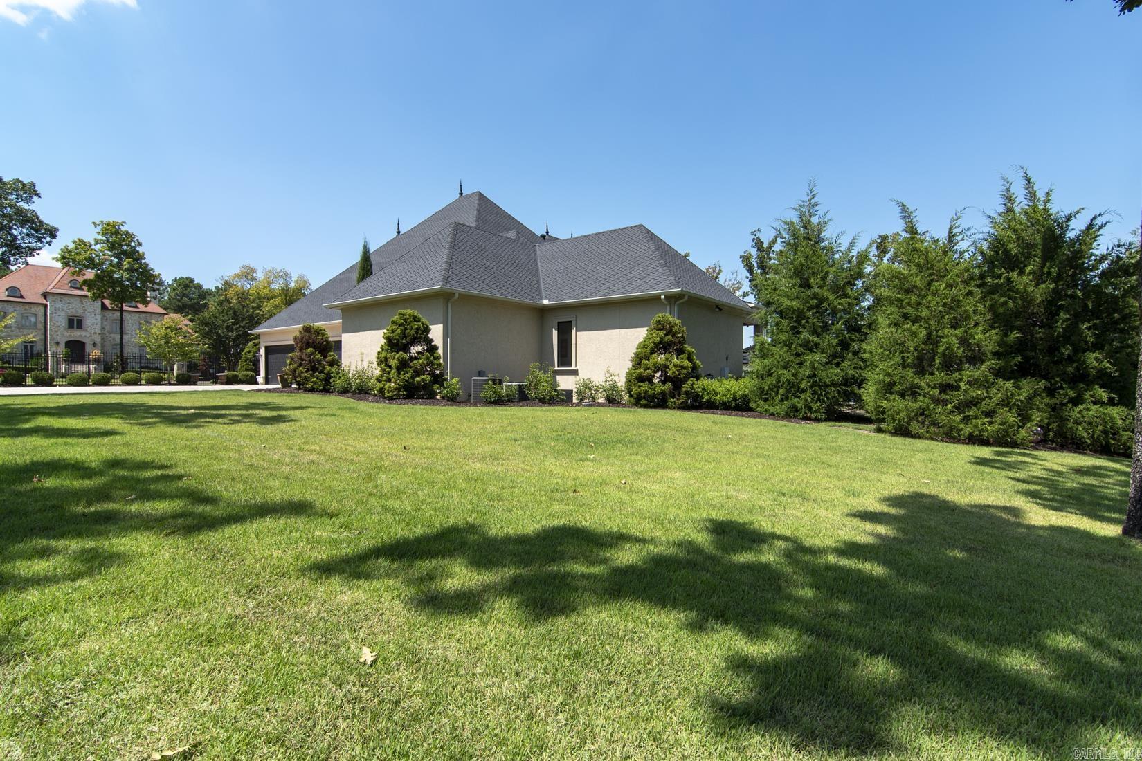 VALLEY FALLS ESTATES - Residential
