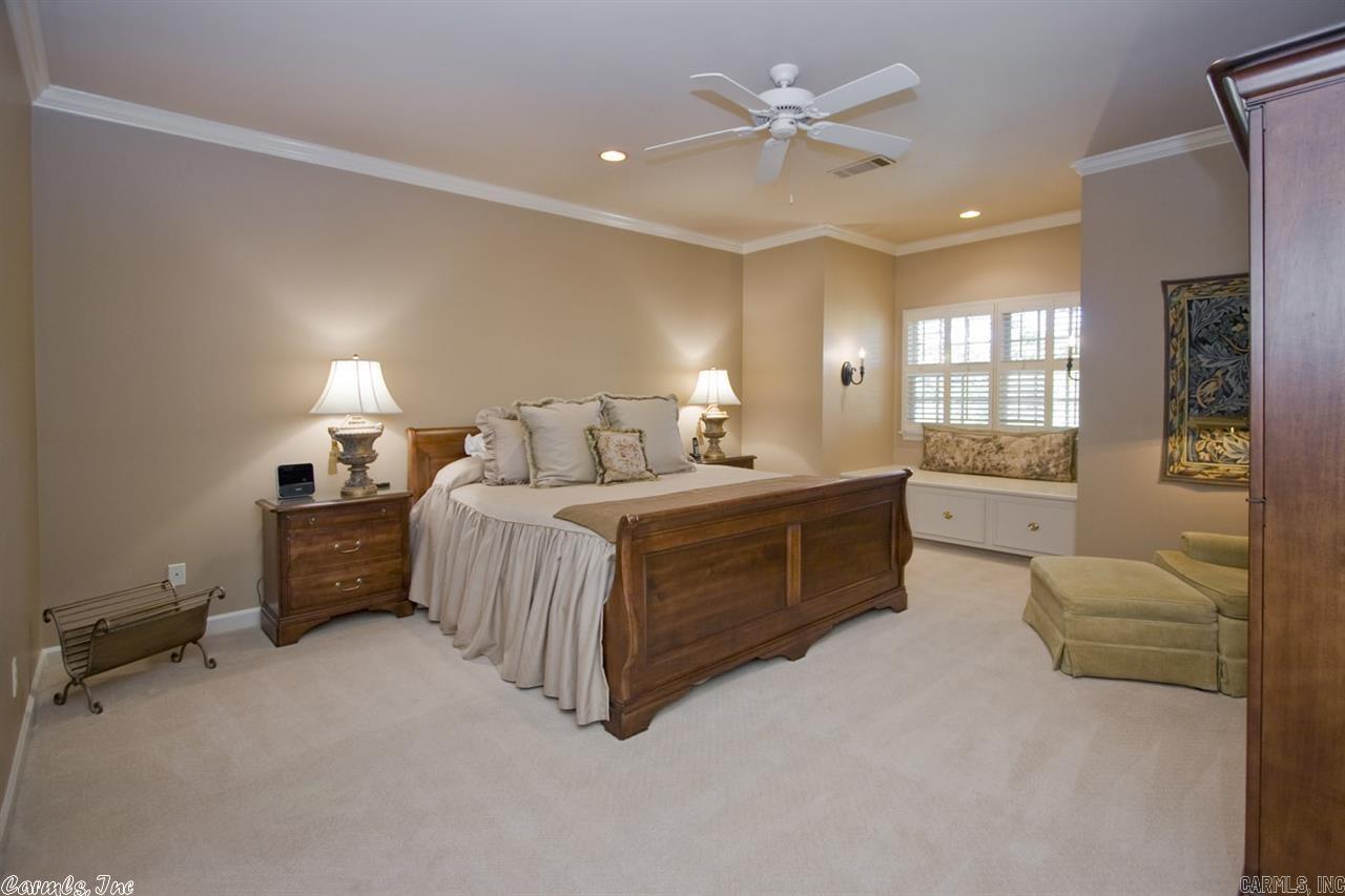 CHENAL VALLEY CHENAL CIRCLE - Residential
