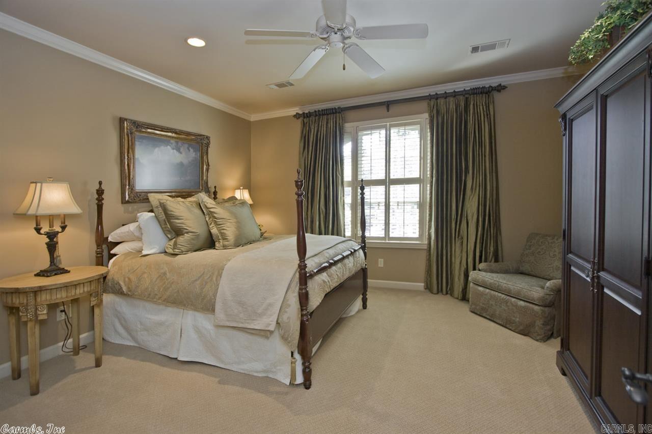 CHENAL VALLEY CHENAL CIRCLE - Residential