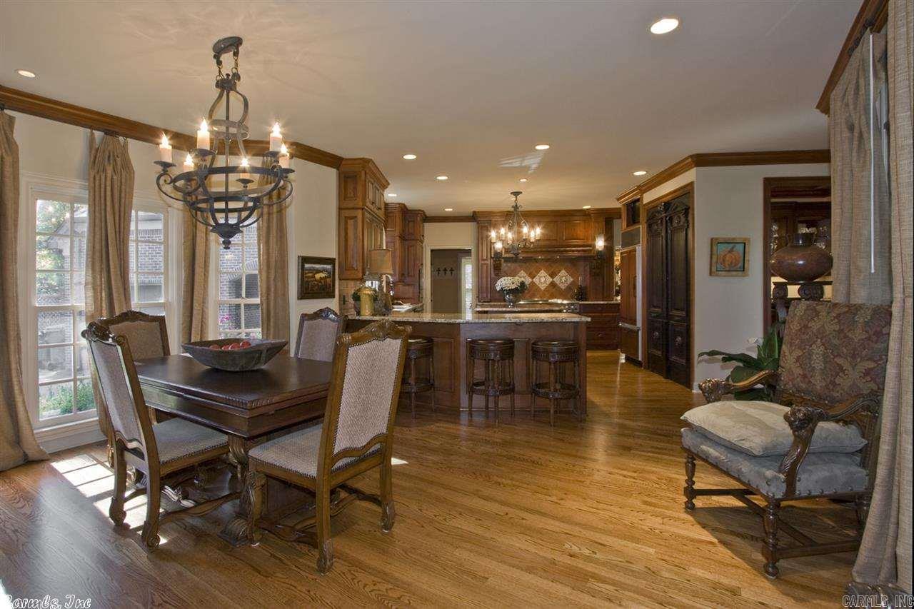 CHENAL VALLEY CHENAL CIRCLE - Residential