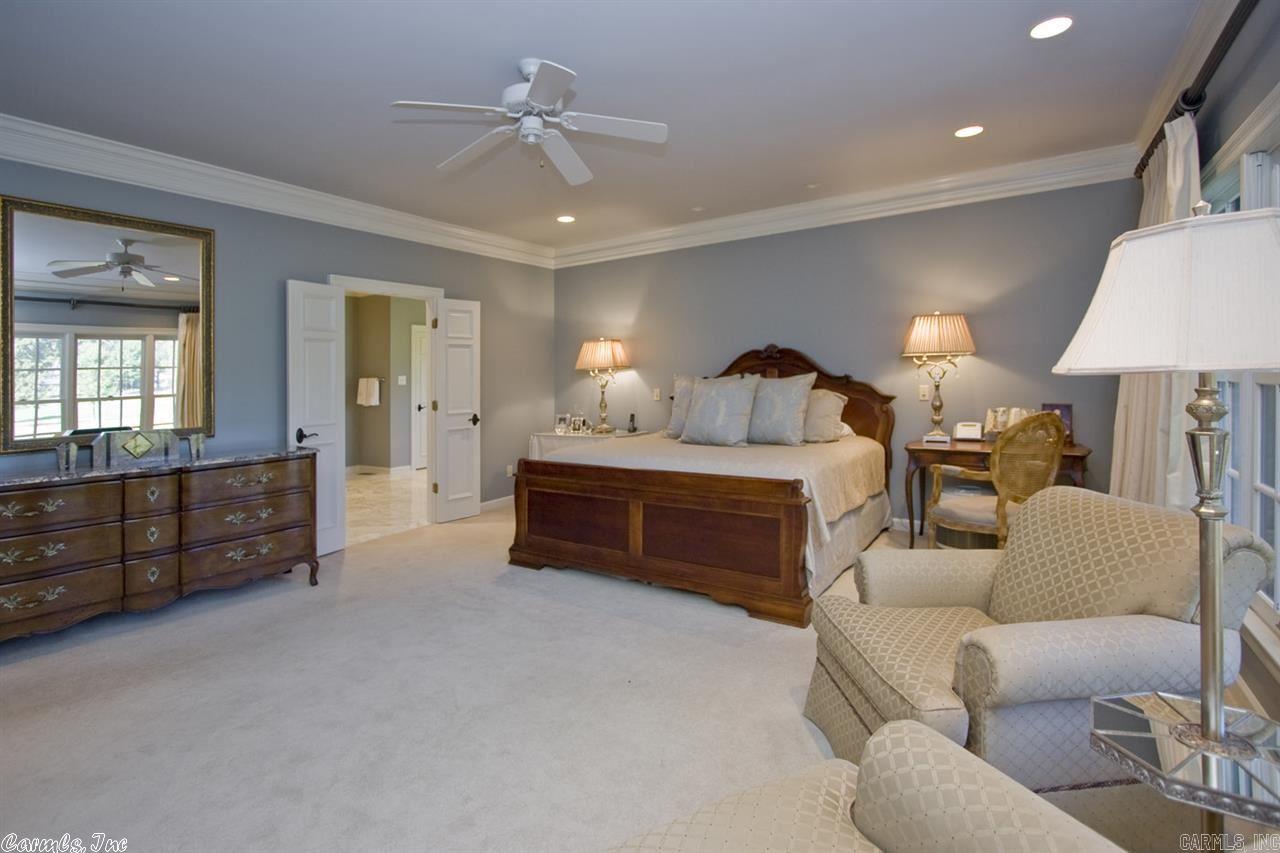 CHENAL VALLEY CHENAL CIRCLE - Residential