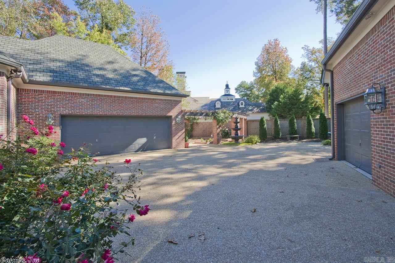 CHENAL VALLEY CHENAL CIRCLE - Residential