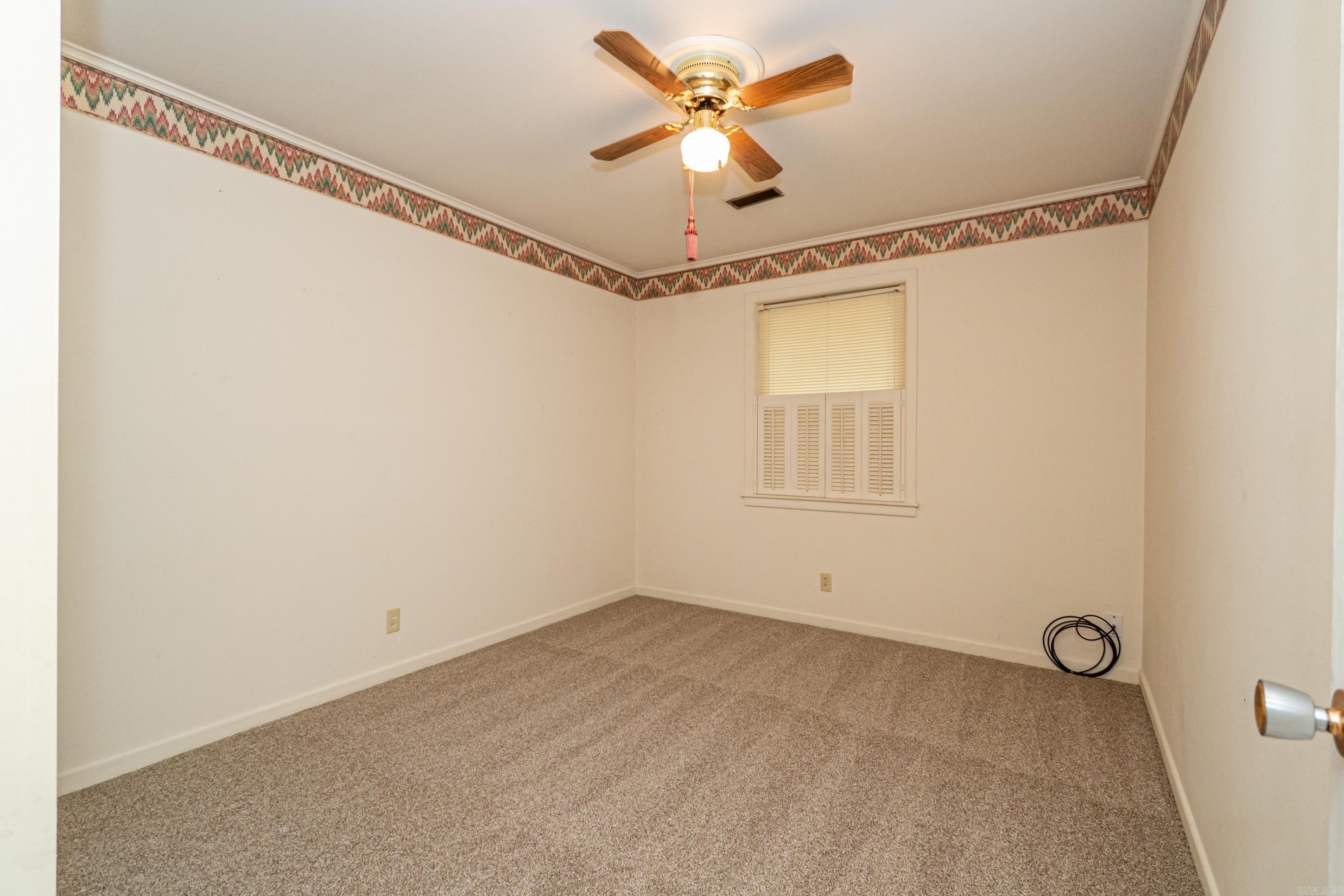 COUNTRY CLUB TERRACE - Residential
