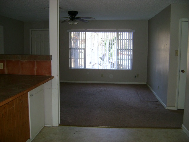 BELL GROVE - Residential