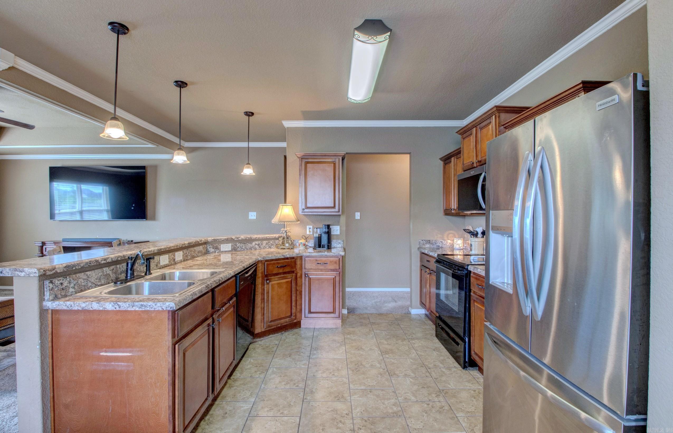FAULKNER CROSSING - Residential