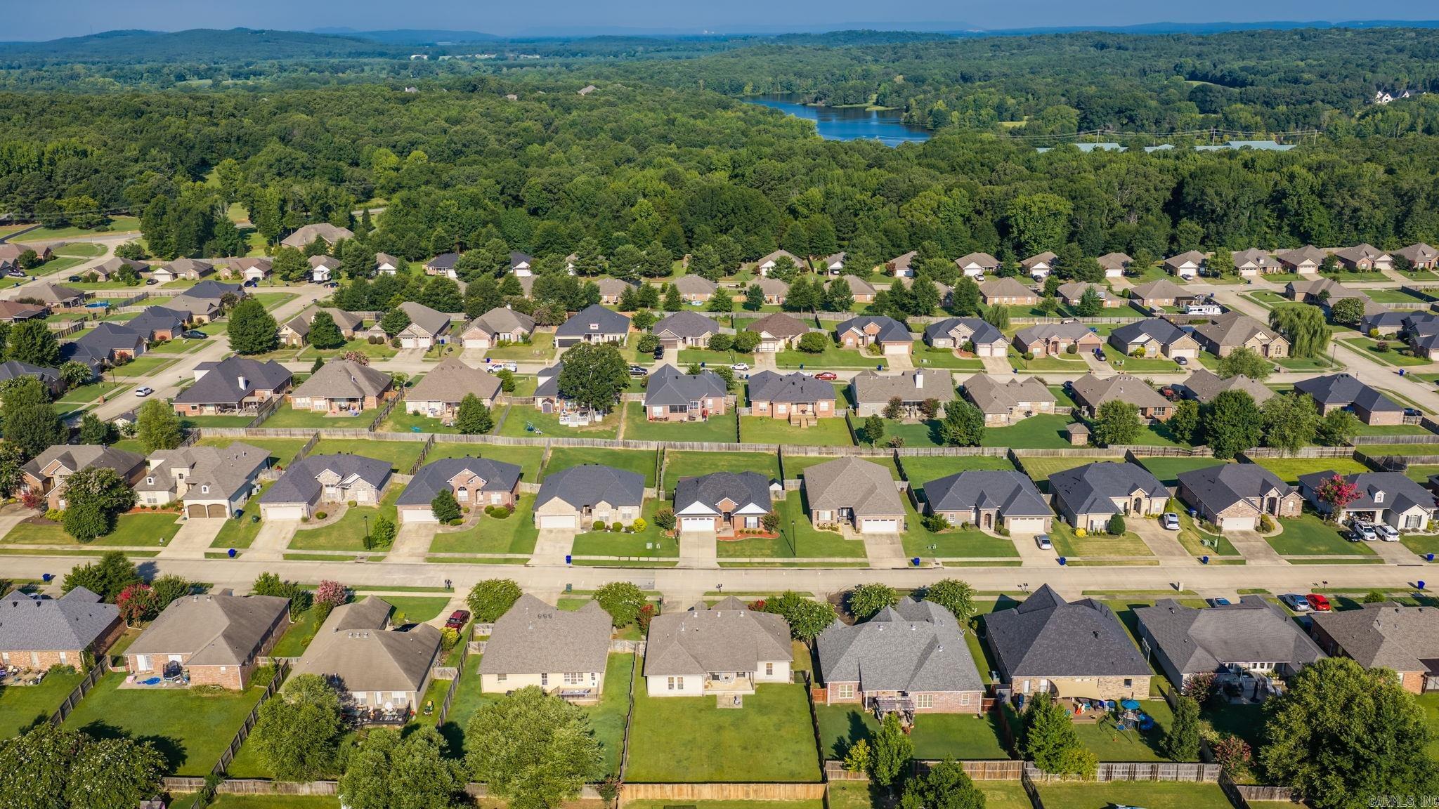 CHESTNUT MEADOWS - Residential