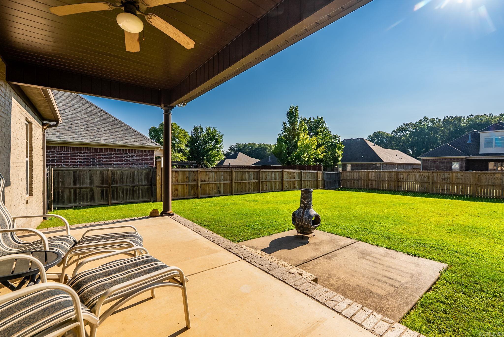 CHESTNUT MEADOWS - Residential
