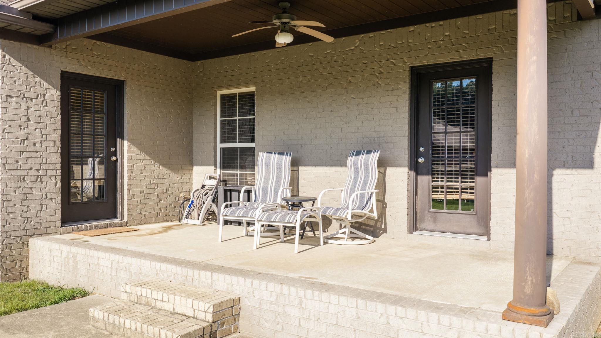 CHESTNUT MEADOWS - Residential