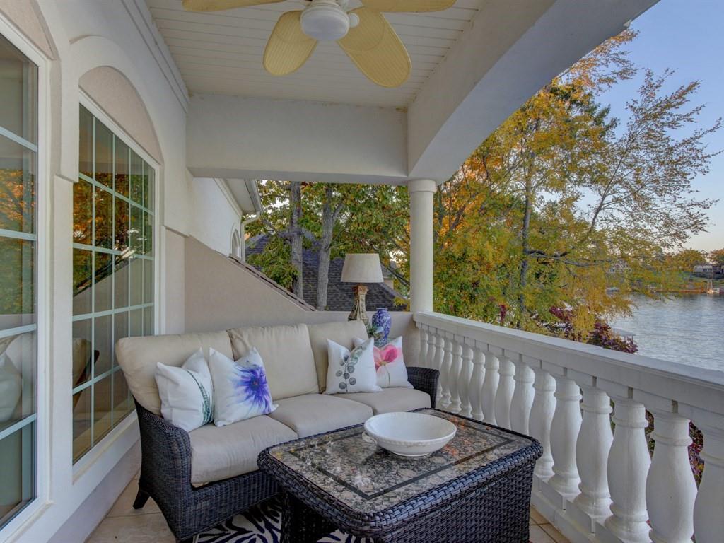DRIFTWOOD POINT - Residential