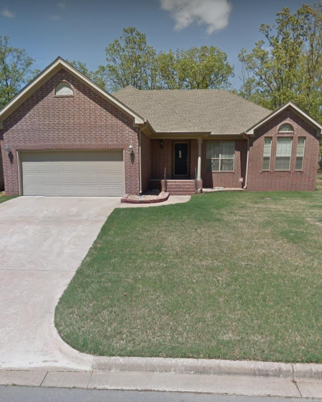 Welcome to your dream home in the charming Gap Creek Subdivision of Sherwood Ark. Beautiful well kept 3 Bedrooms, 2 Baths , 2 Car Garage, Bonus Room, Don't miss the opportunity to make this exceptional property your own, Schedule a Showing today!