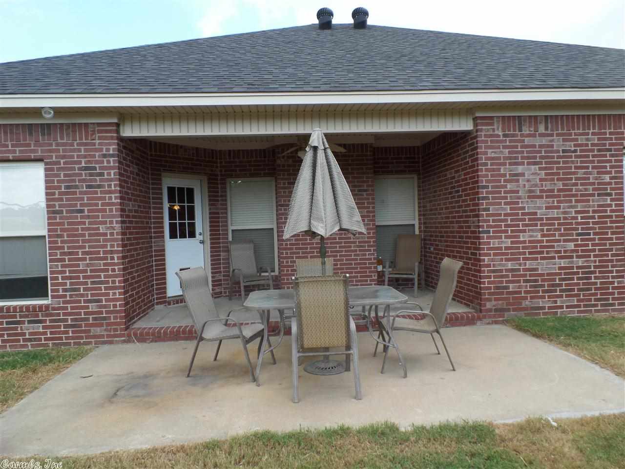 BASE MEADOWS ADDN - Residential