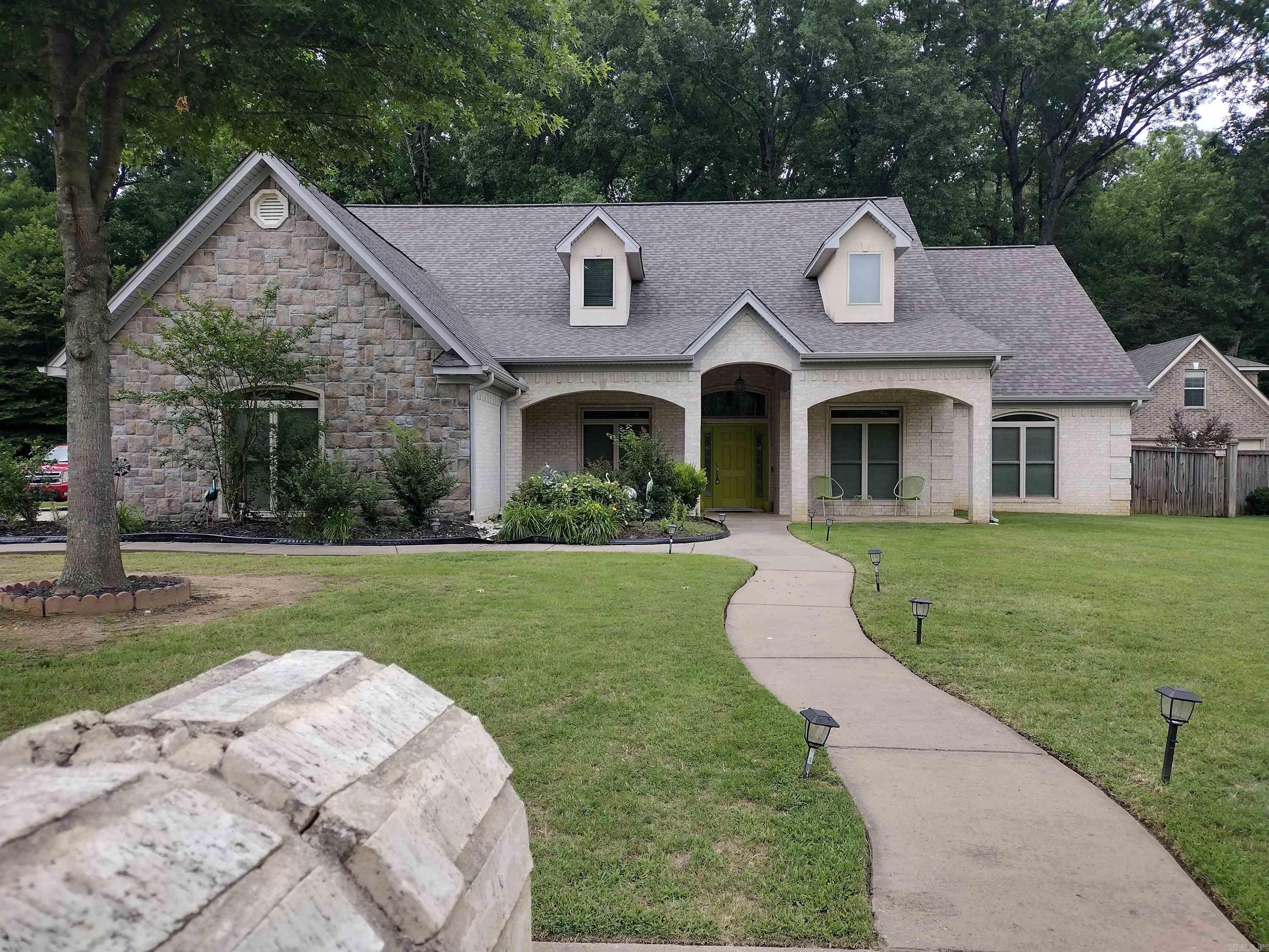 HURRICANE LAKE EST - Residential