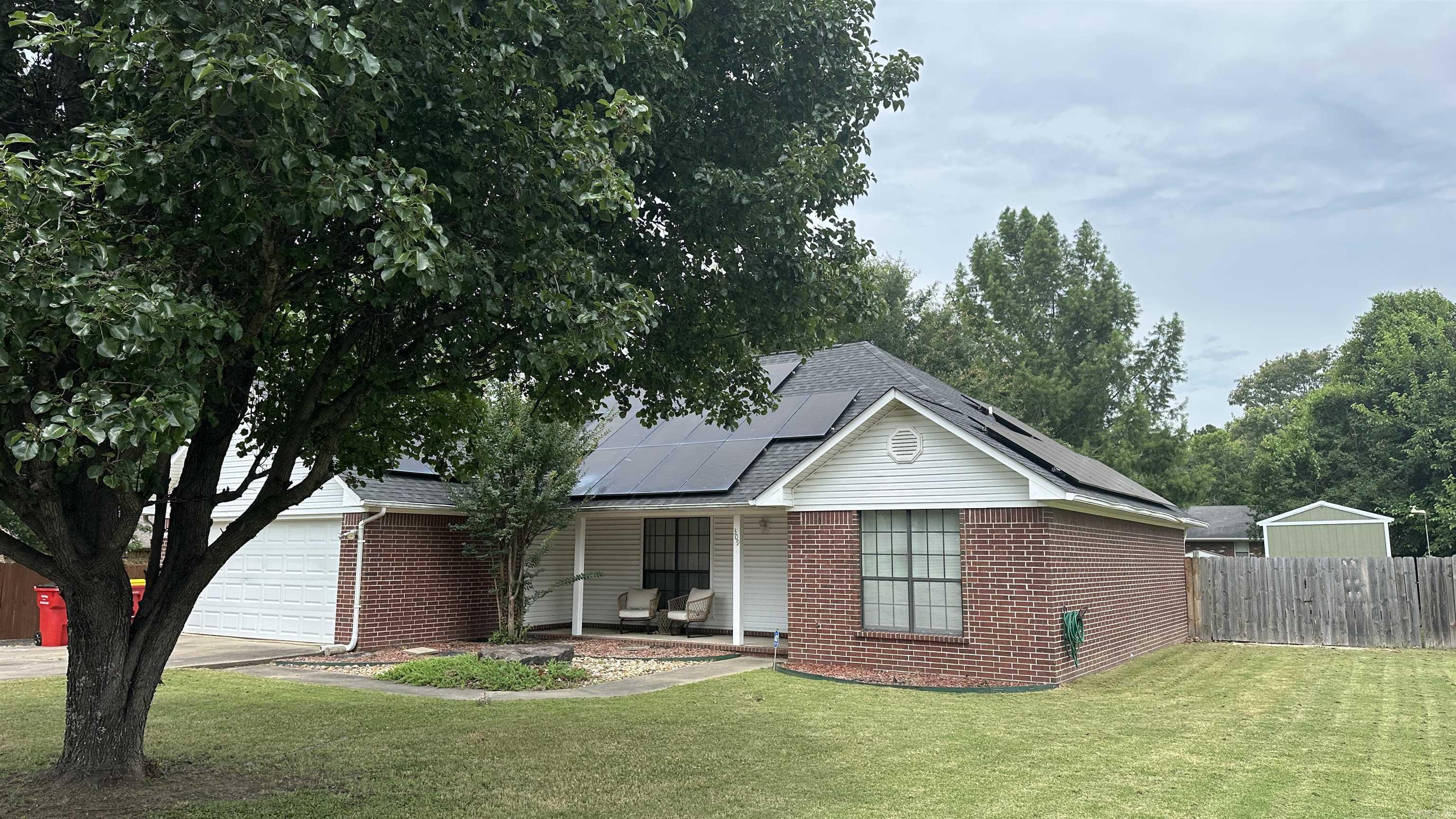 SPRING MEADOW - Residential