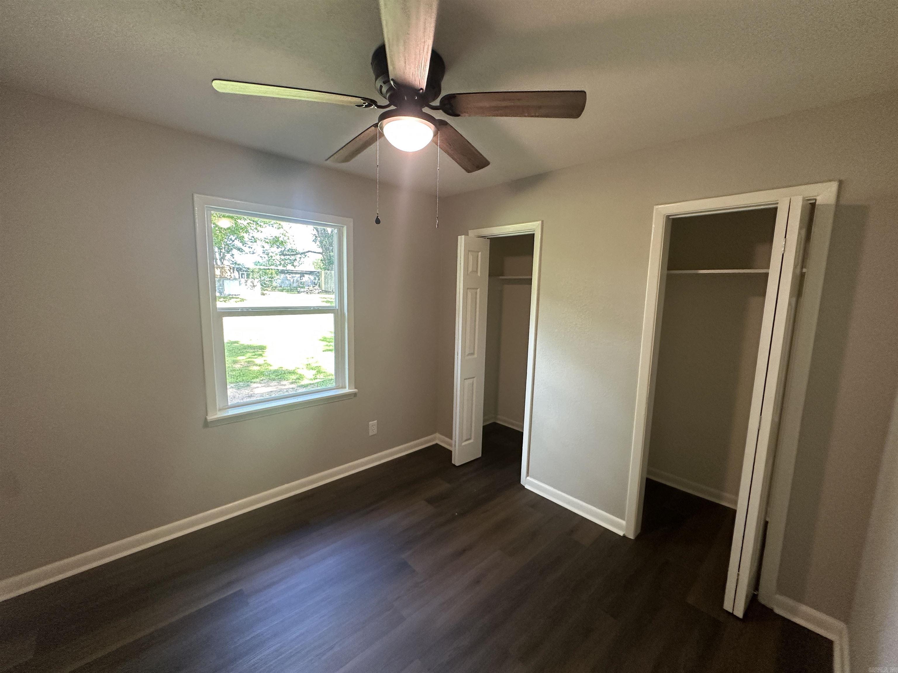 COSTON ACRES - Residential
