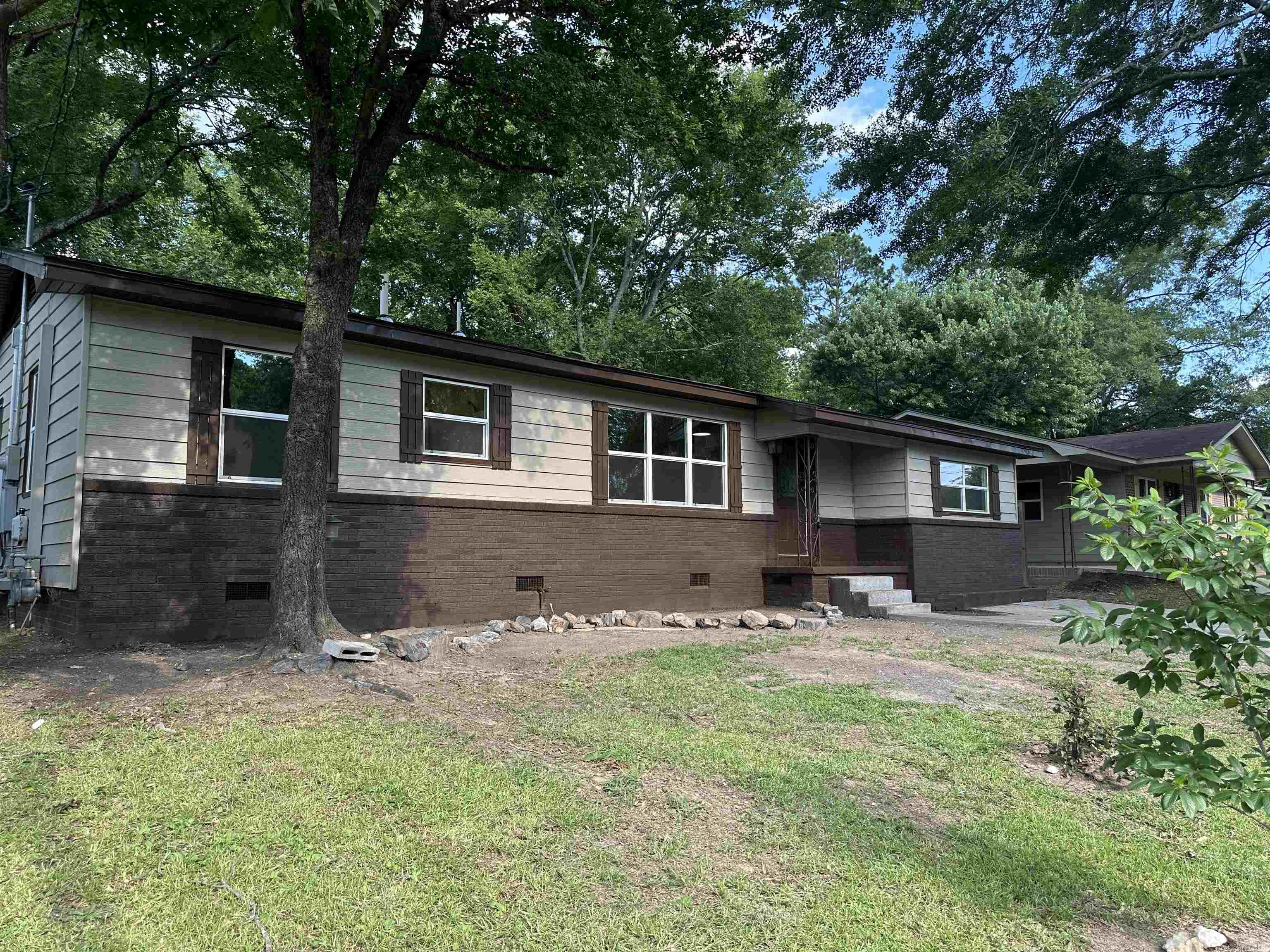 COSTON ACRES - Residential