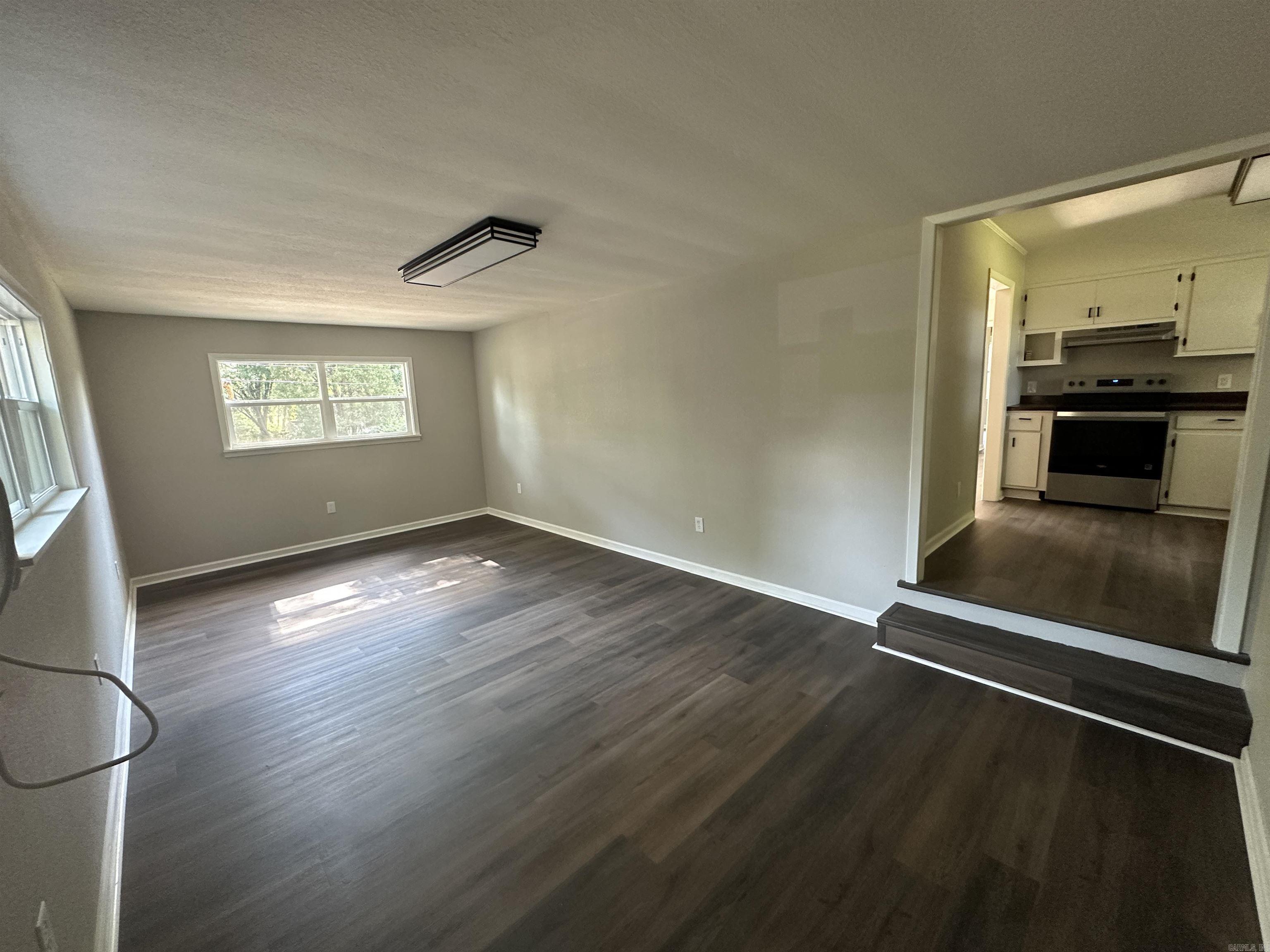 COSTON ACRES - Residential