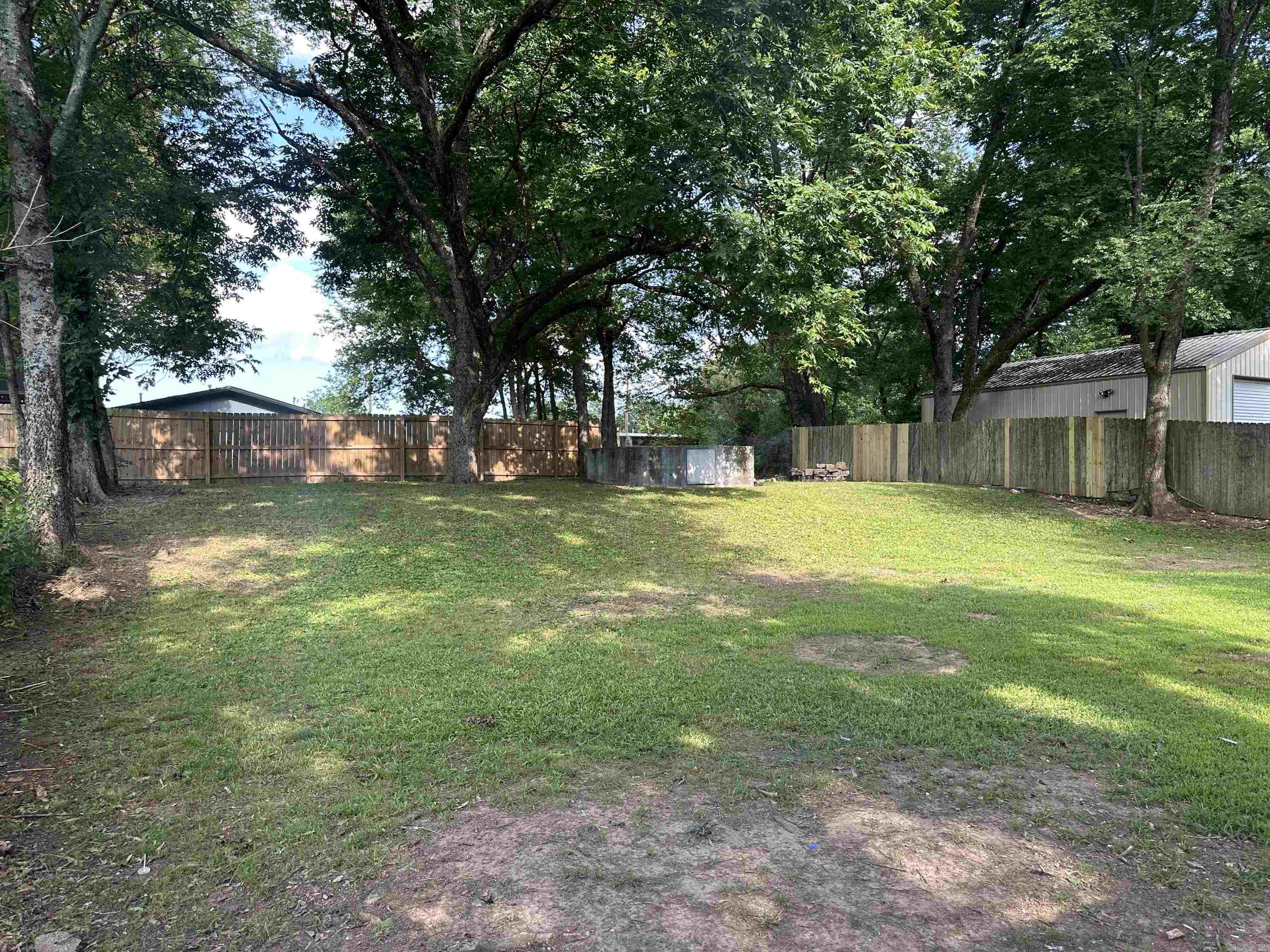 COSTON ACRES - Residential