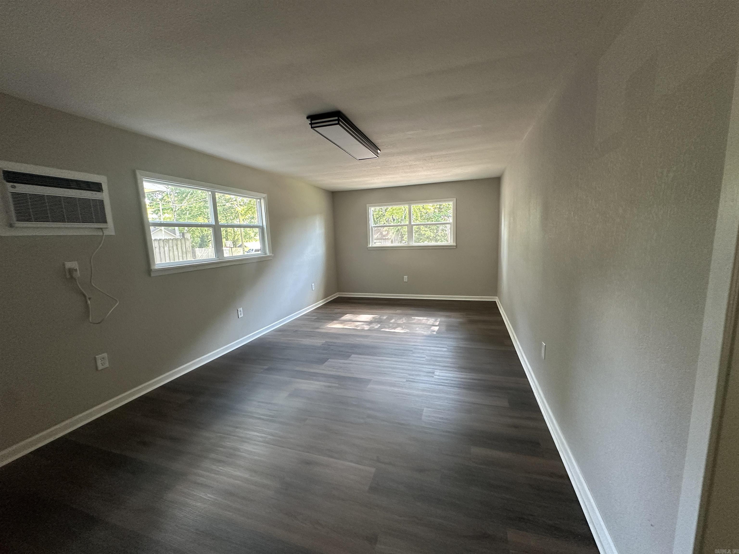 COSTON ACRES - Residential