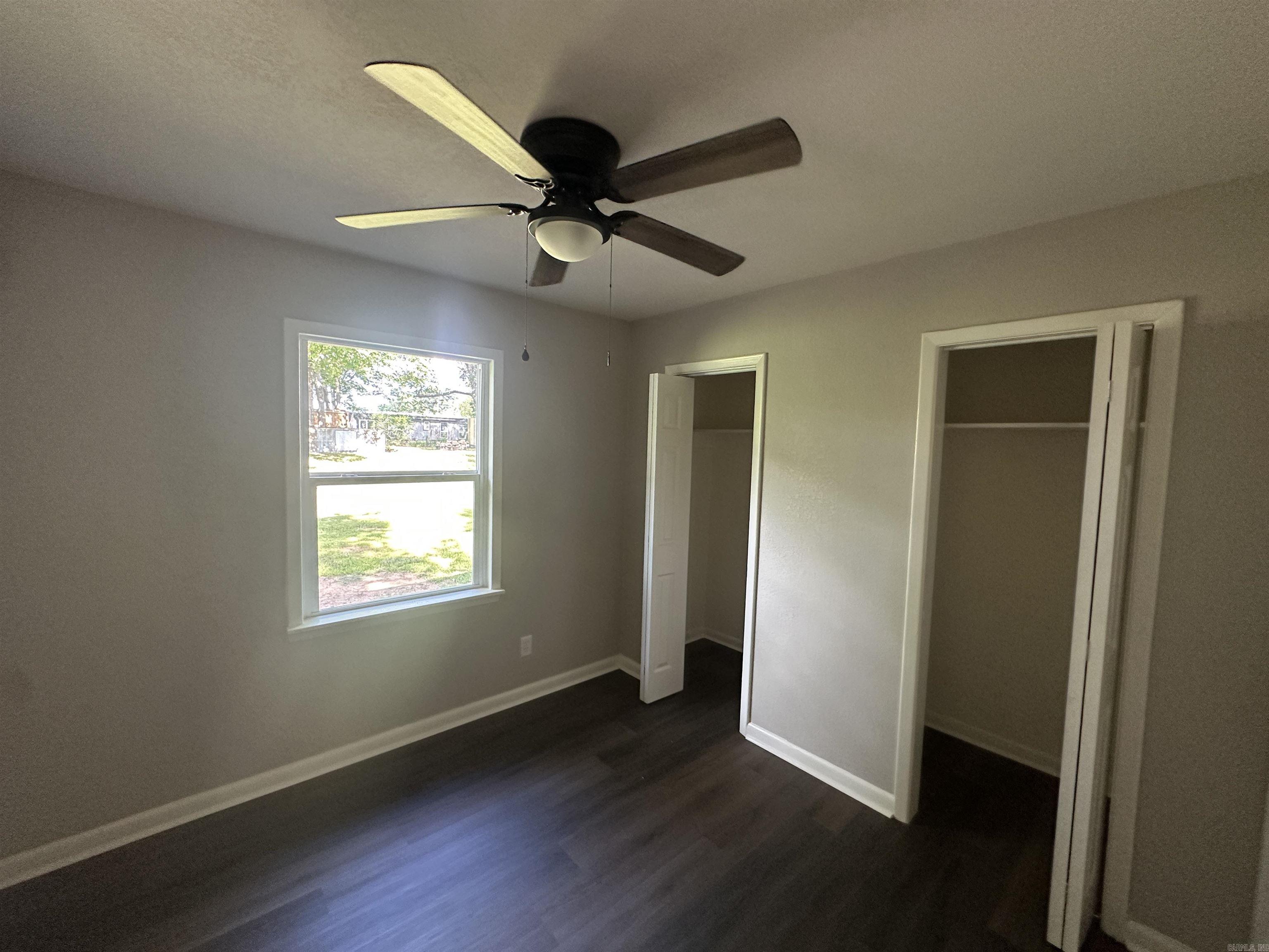 COSTON ACRES - Residential