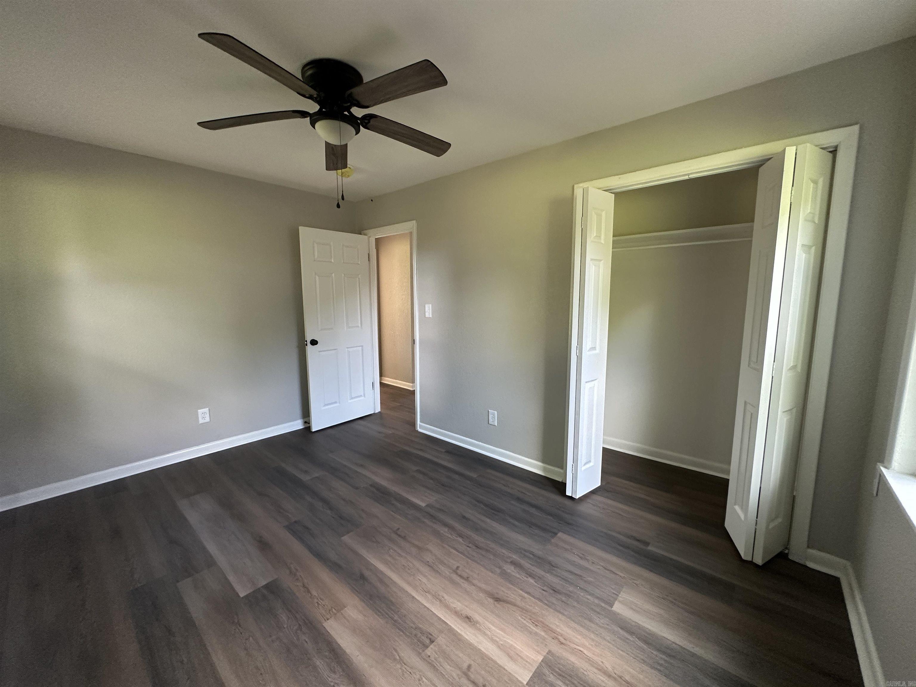 COSTON ACRES - Residential
