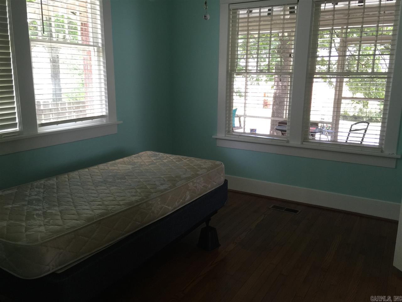 PARK HILL - Residential