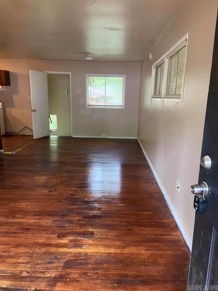 MEADOWCLIFF - Residential