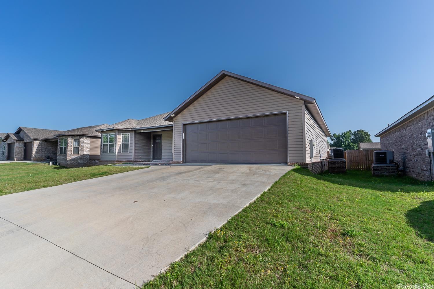 RIDGEFIELD ESTATES - Residential