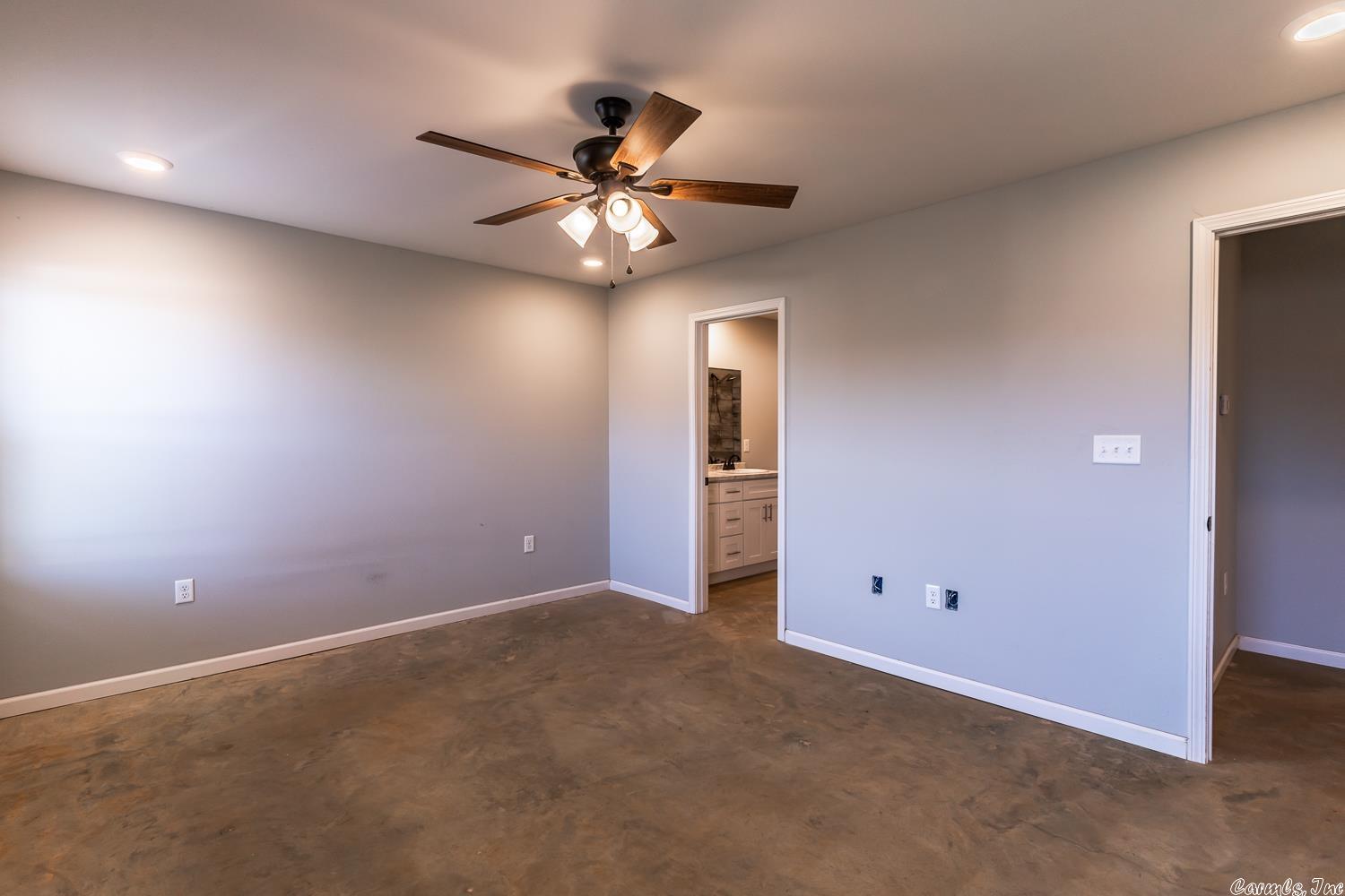 RIDGEFIELD ESTATES - Residential