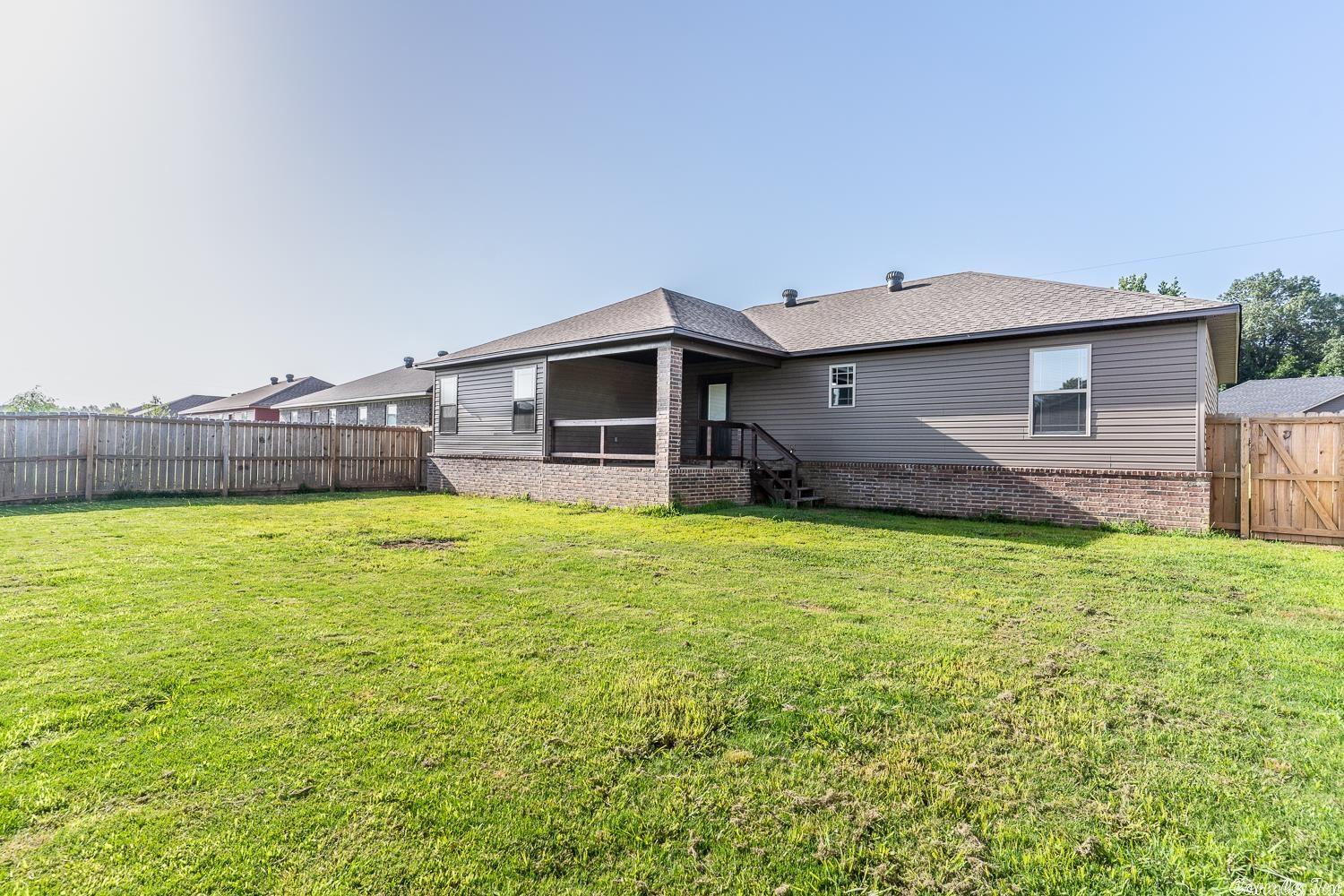 RIDGEFIELD ESTATES - Residential
