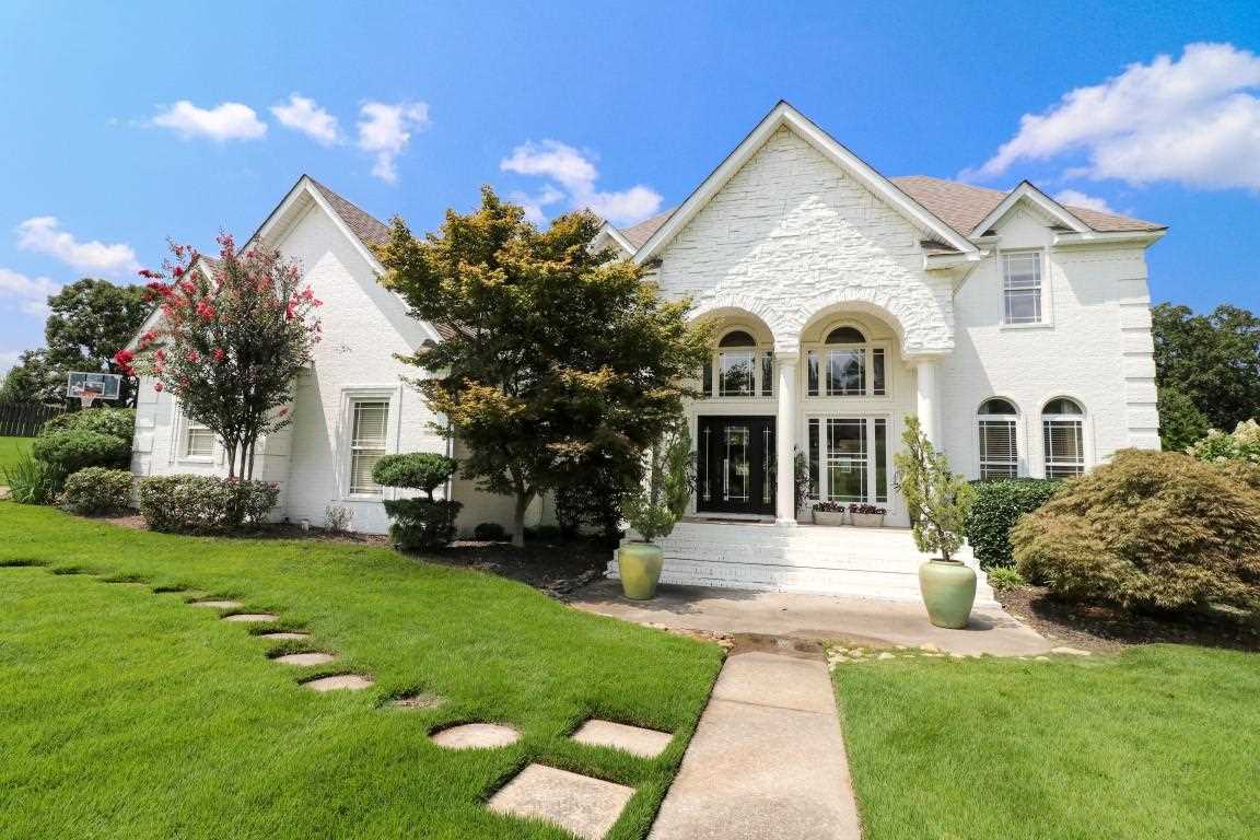 Layman Crest - Residential