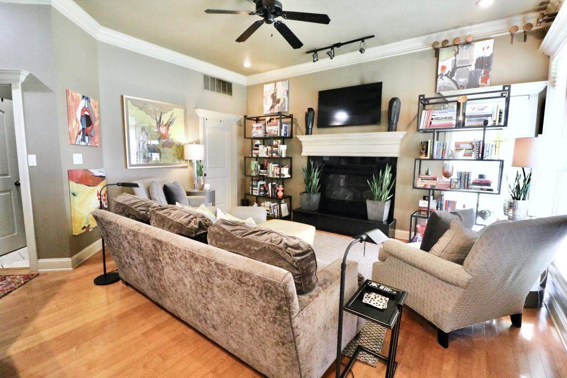 Layman Crest - Residential