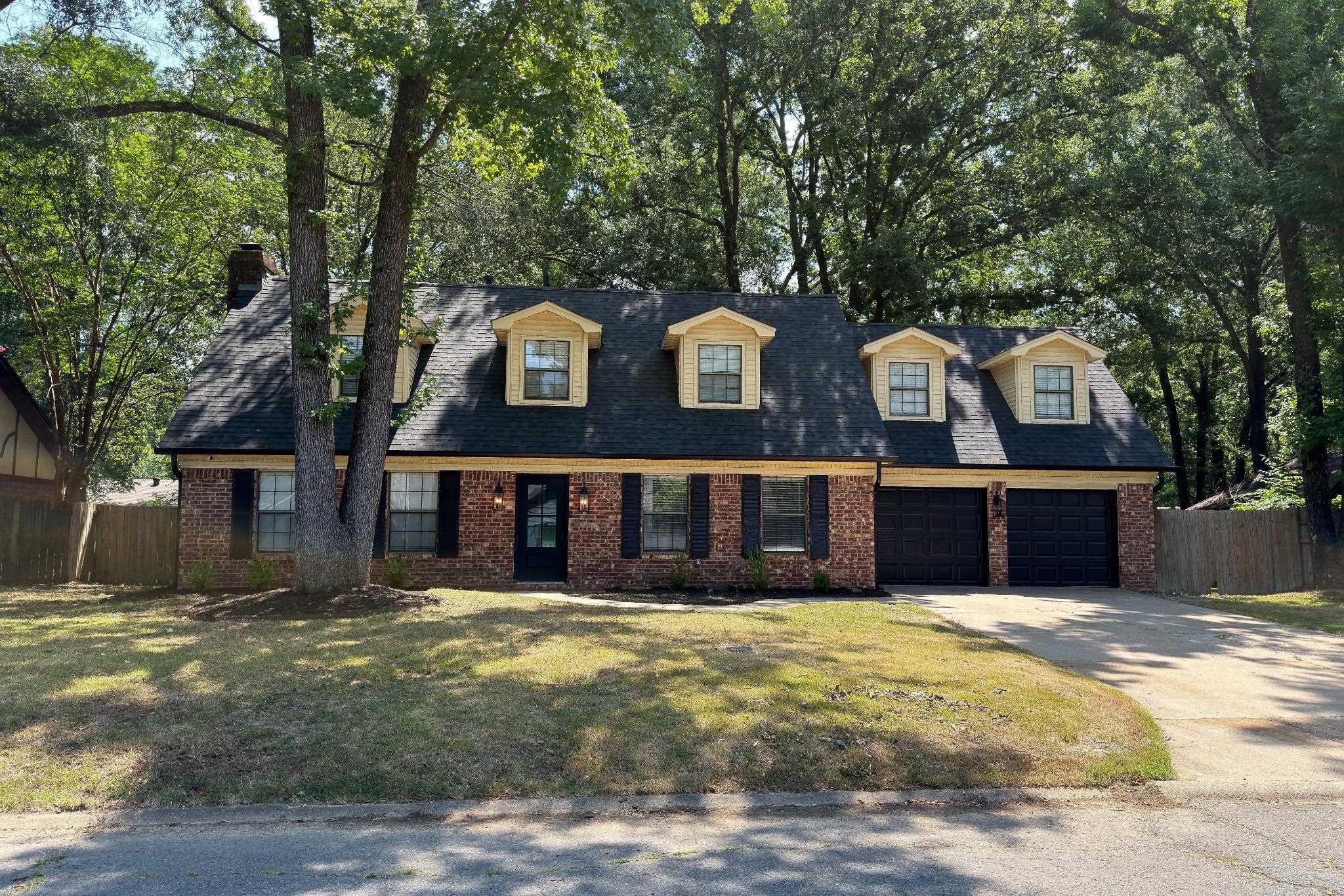 Smoking Oaks - Residential