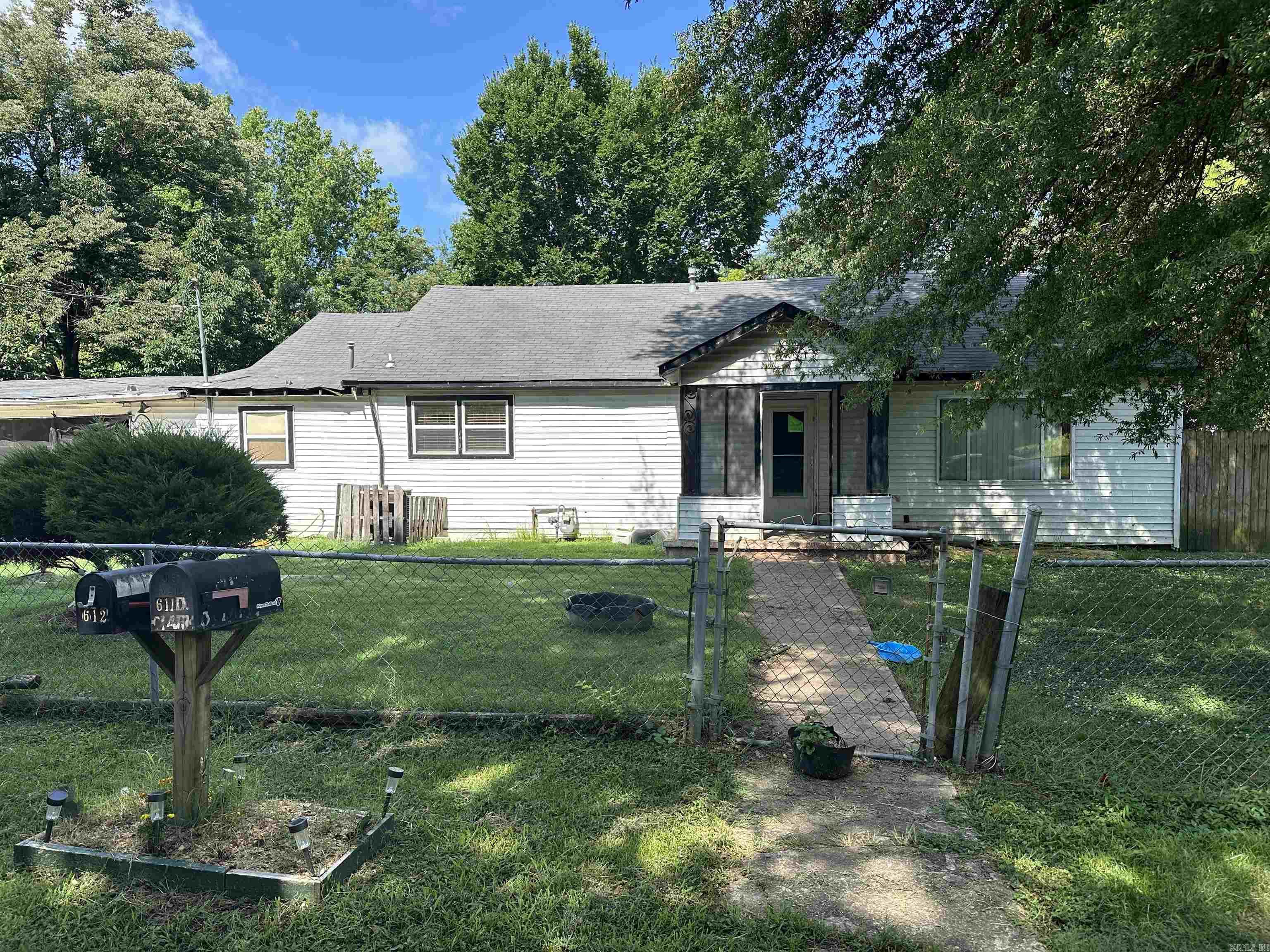 Hayes 2nd - Residential