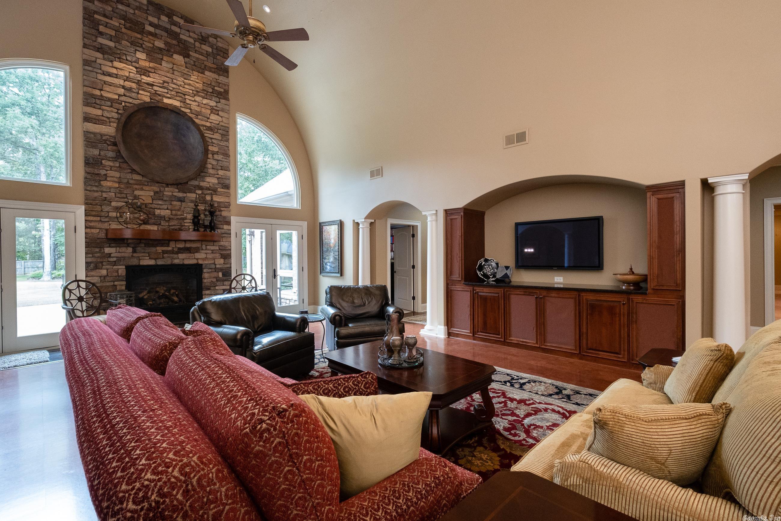 FERNCREST ESTATES - Residential