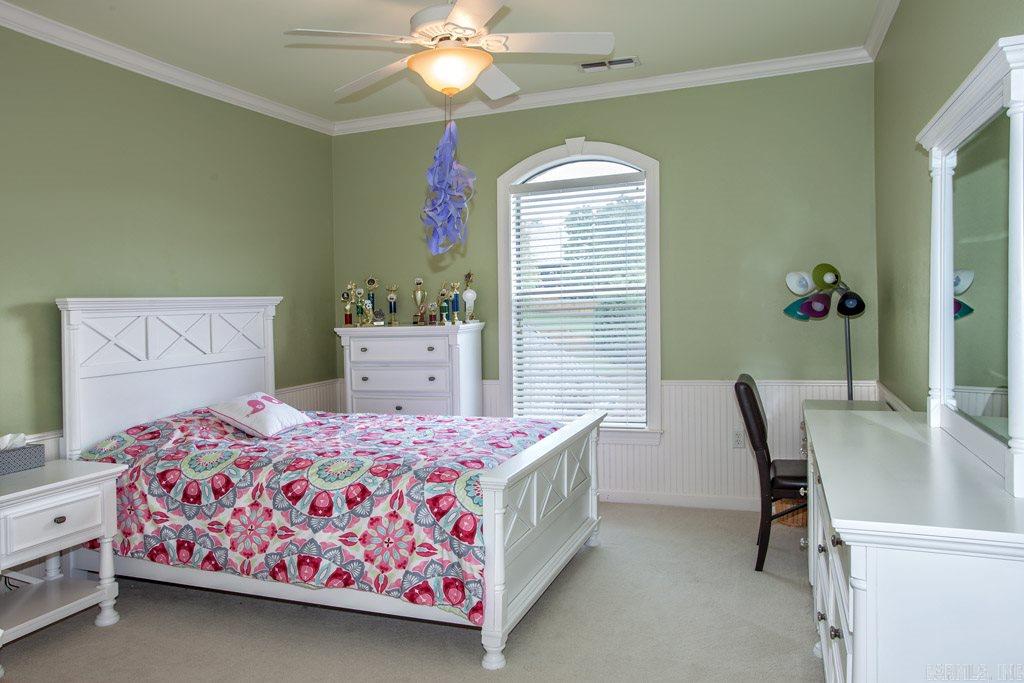 CHENAL VALLEY MARGEUAX - Residential