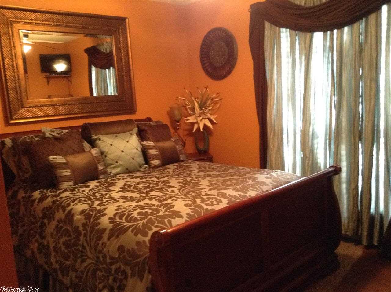 SILVER CREEK - Residential Lease