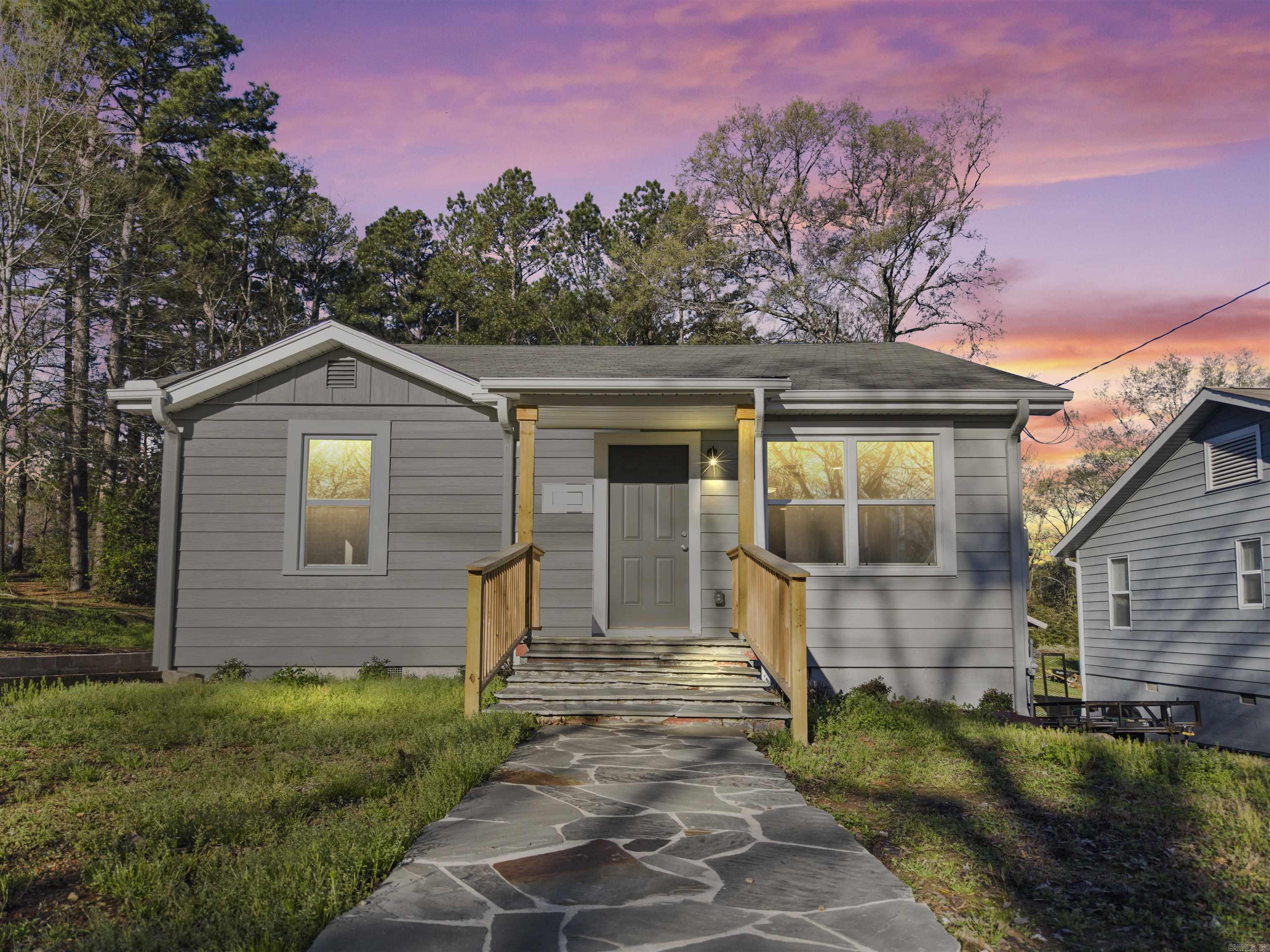UNPLATTED ACREAGE - Residential