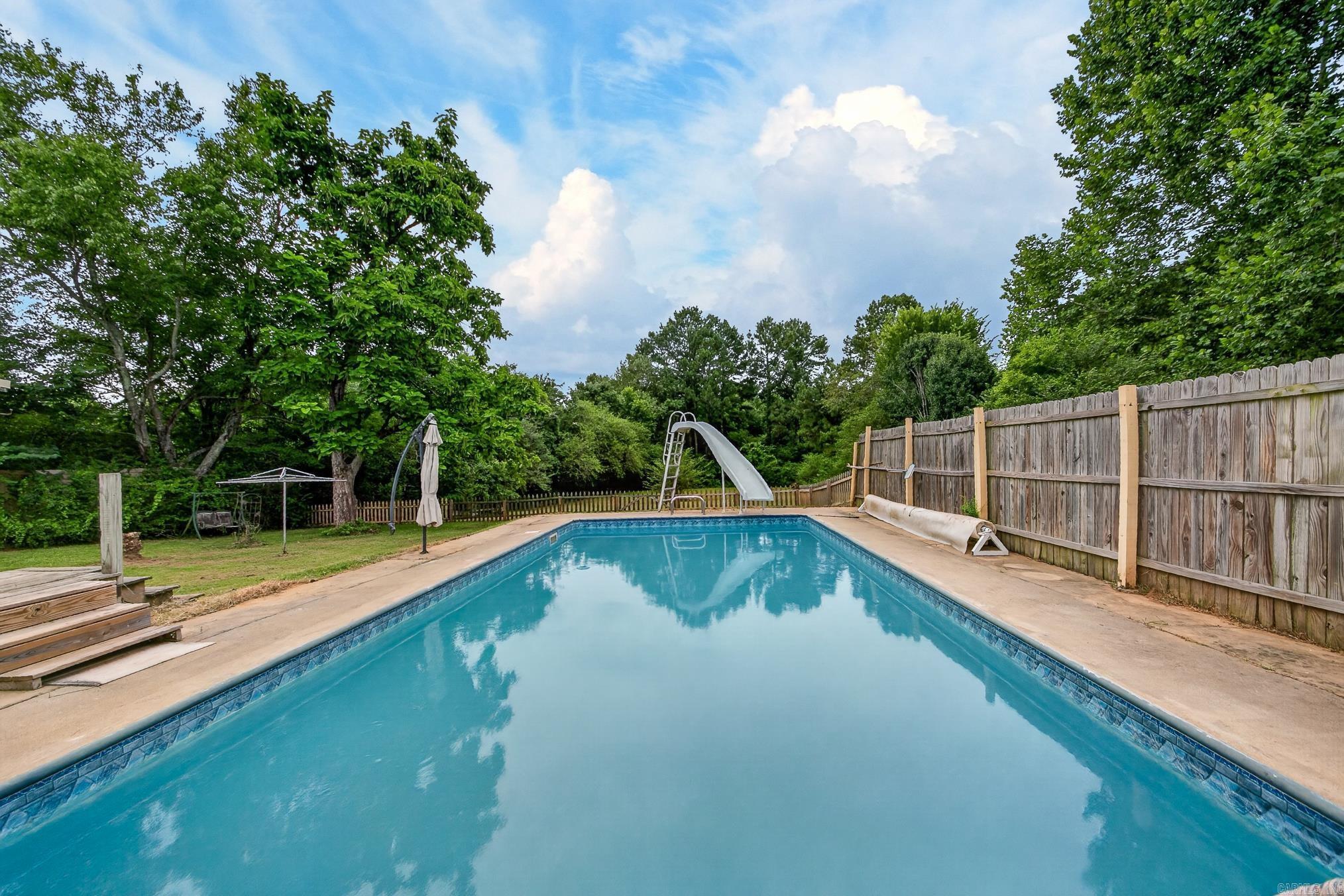 MACON HEIGHTS - Residential
