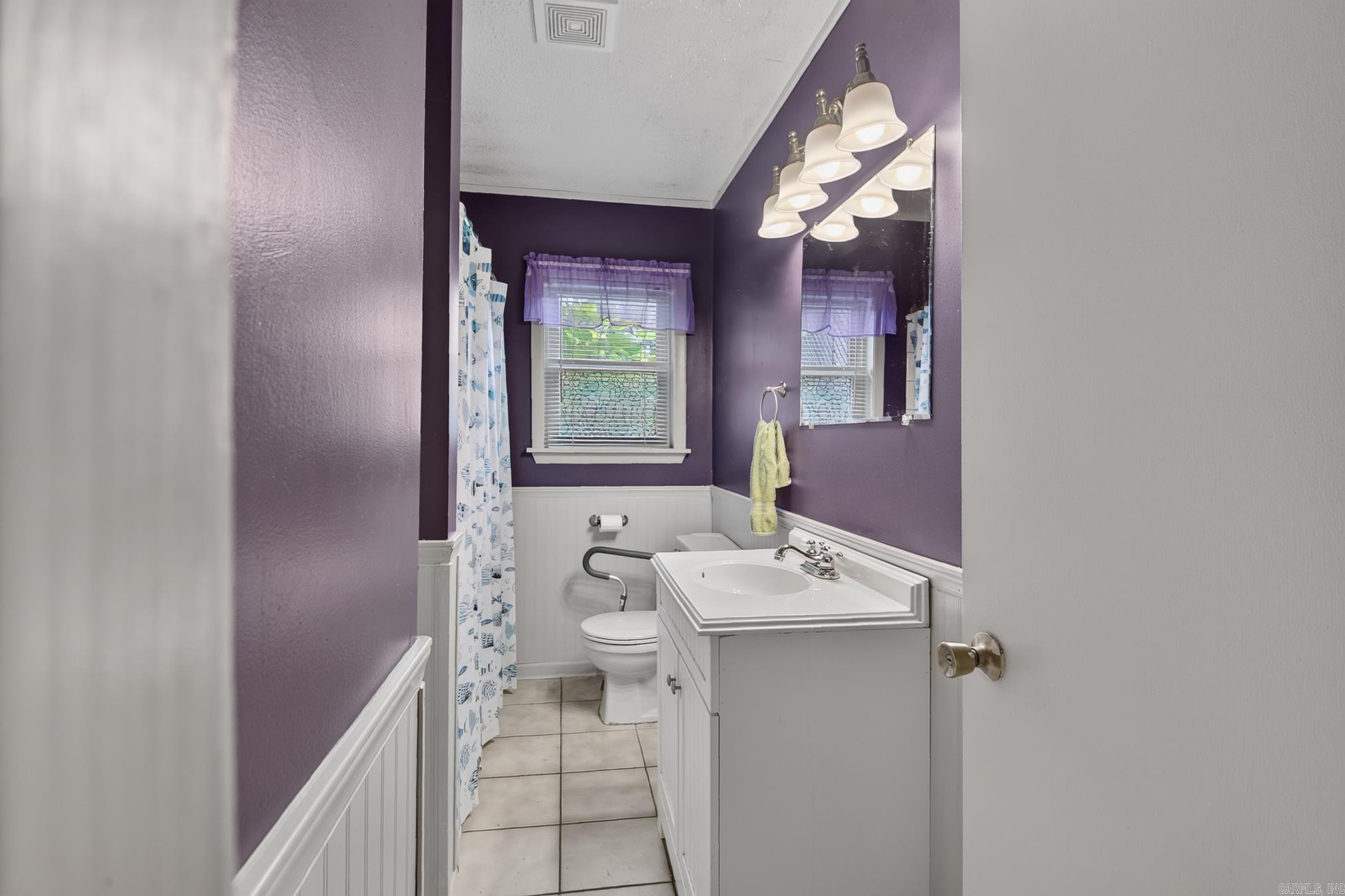 MACON HEIGHTS - Residential