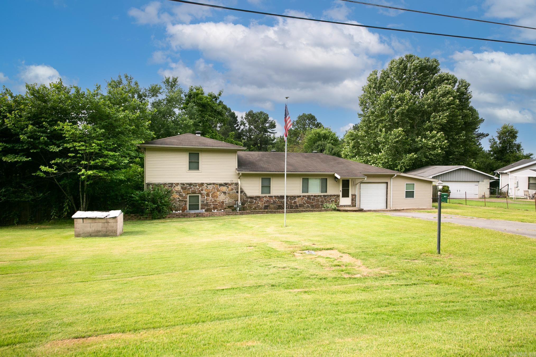 MACON HEIGHTS - Residential