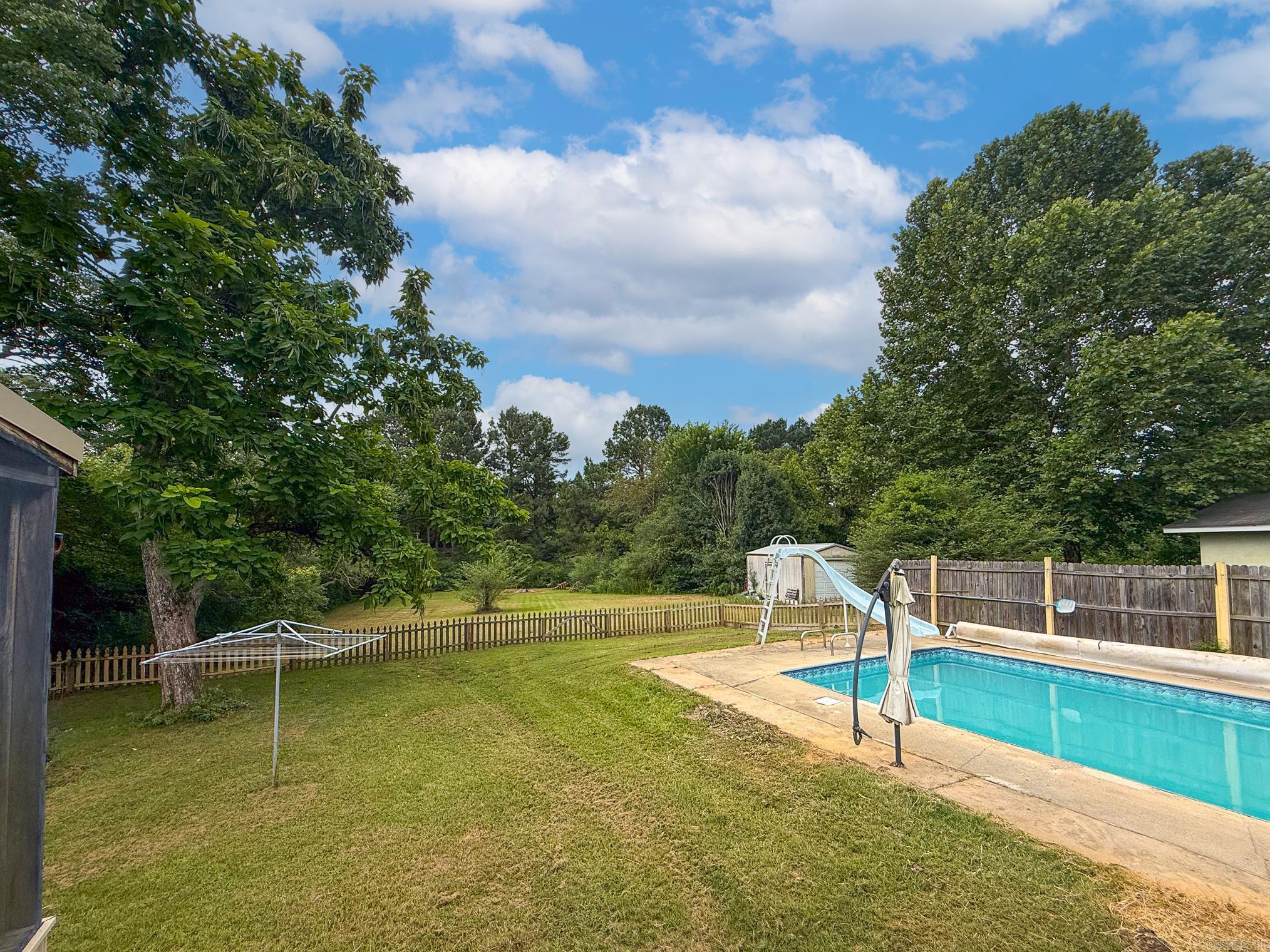 MACON HEIGHTS - Residential